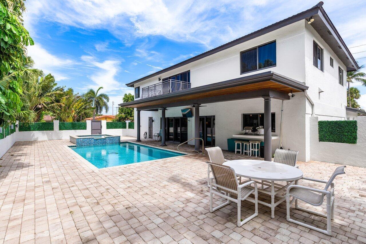 811 SE 31st, Boca Raton FL 33432