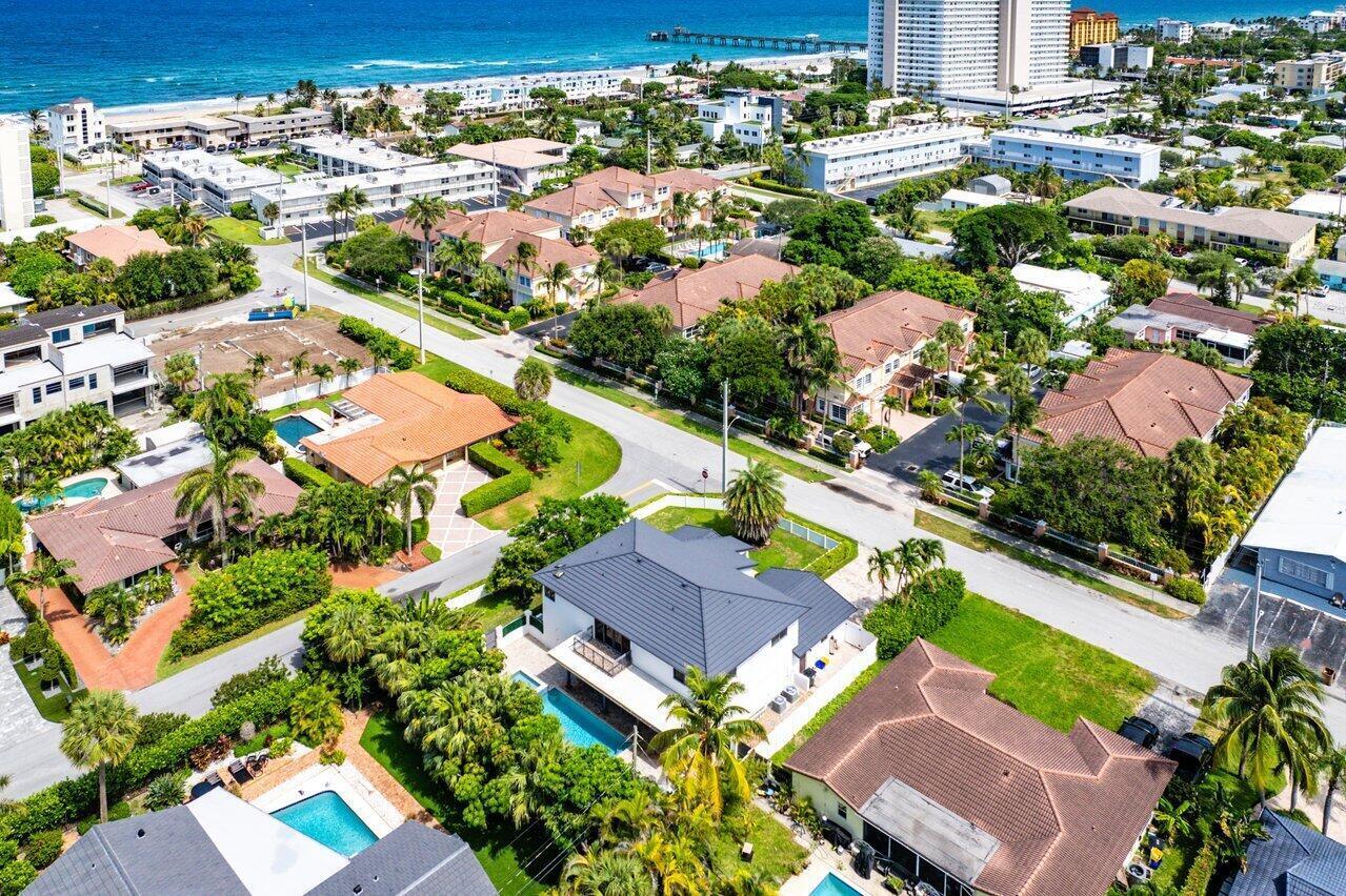 811 SE 31st, Boca Raton FL 33432