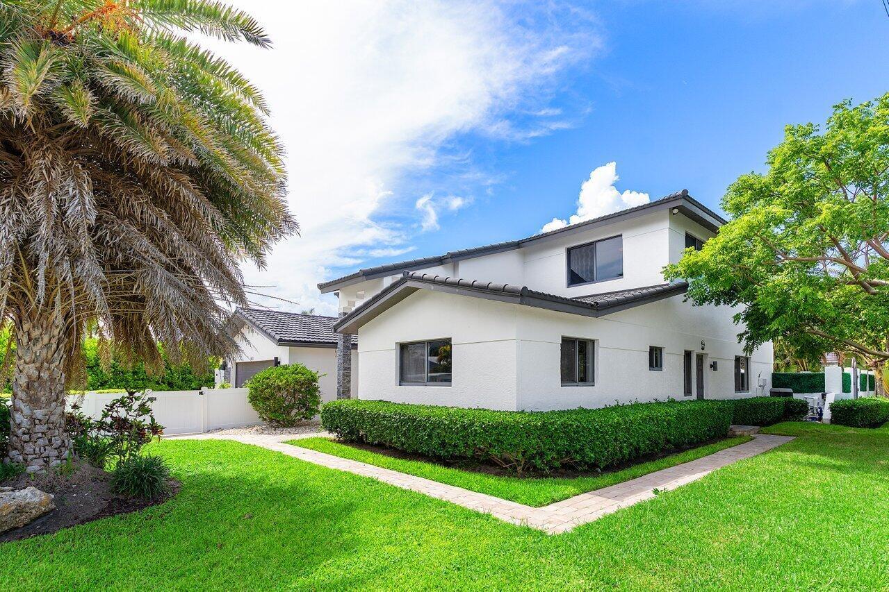 811 SE 31st, Boca Raton FL 33432