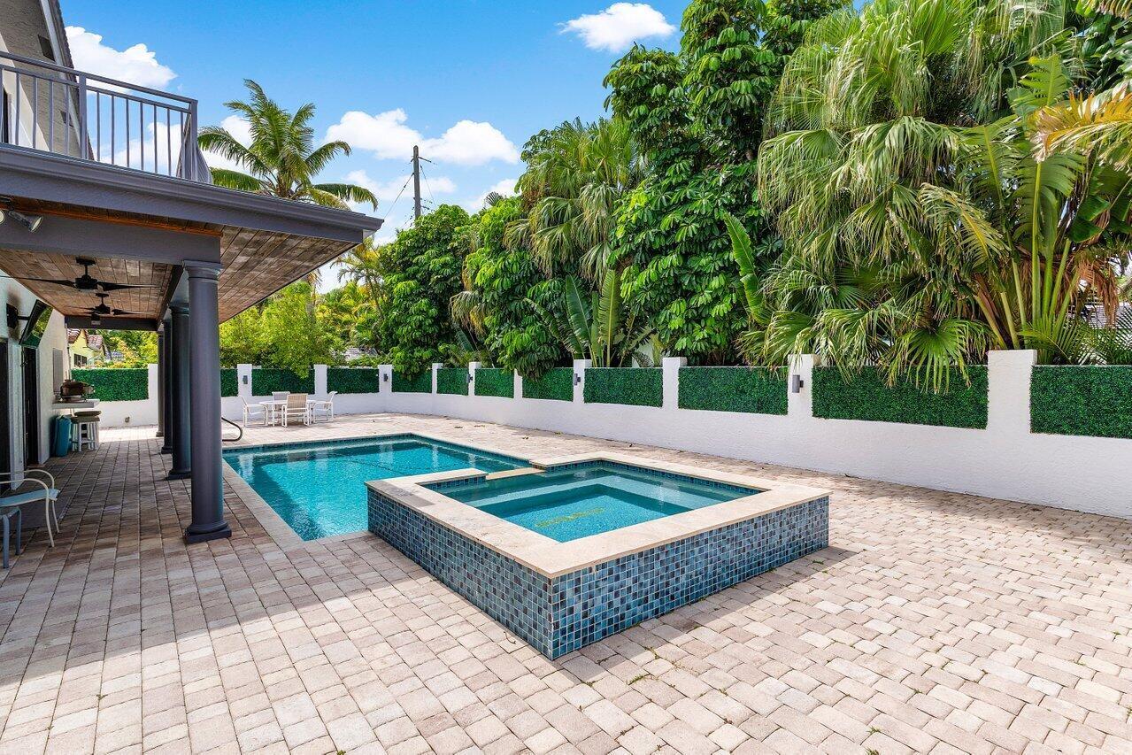 811 SE 31st, Boca Raton FL 33432