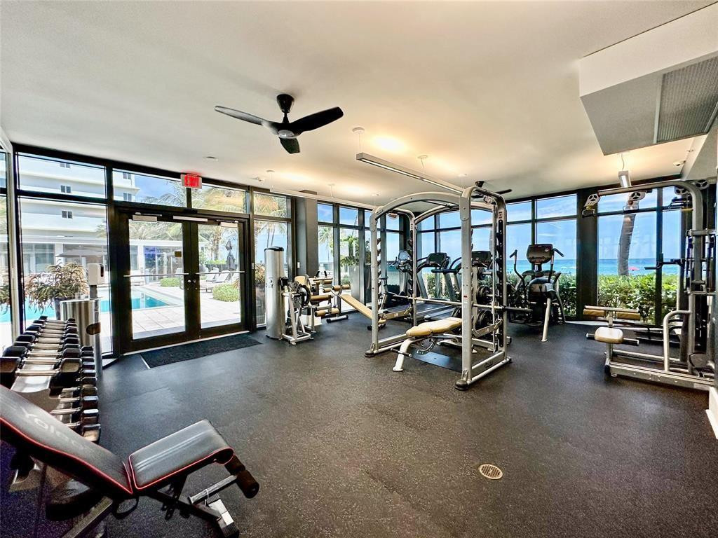 2101 S SURF #2C, Hollywood FL 33019