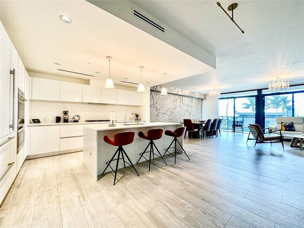2101 S SURF #2C, Hollywood FL 33019