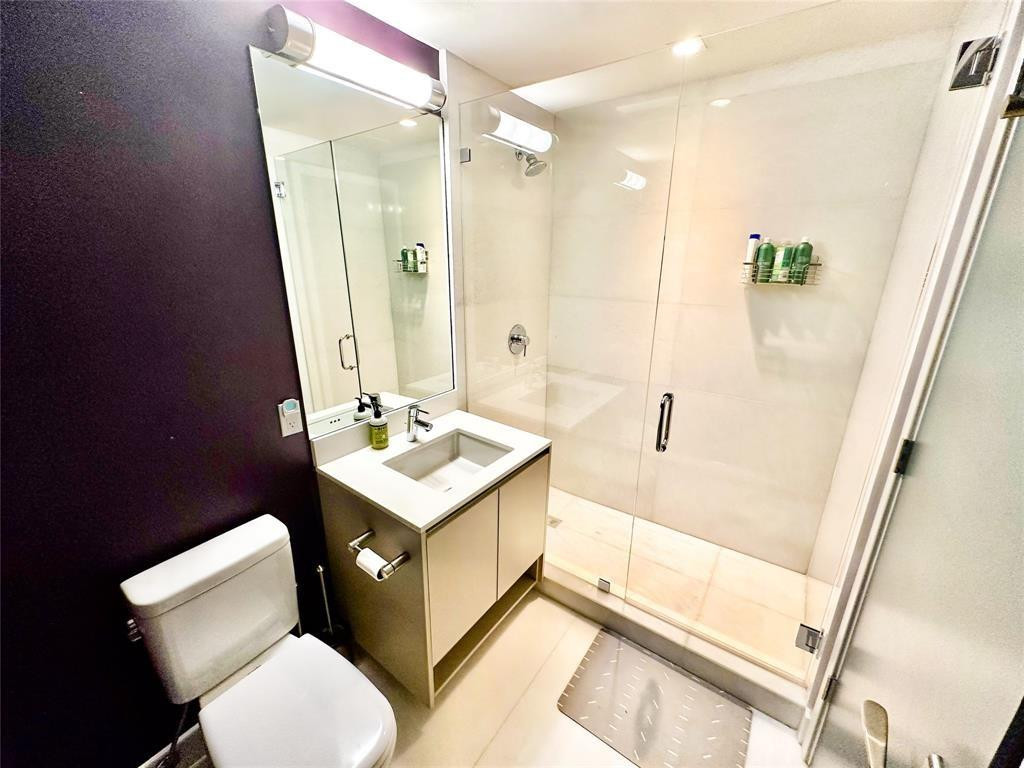 2101 S SURF #2C, Hollywood FL 33019