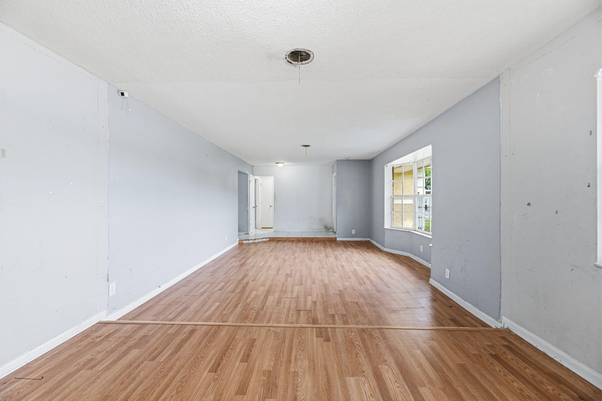 2700 NW 36th, Lauderdale Lakes FL 33311