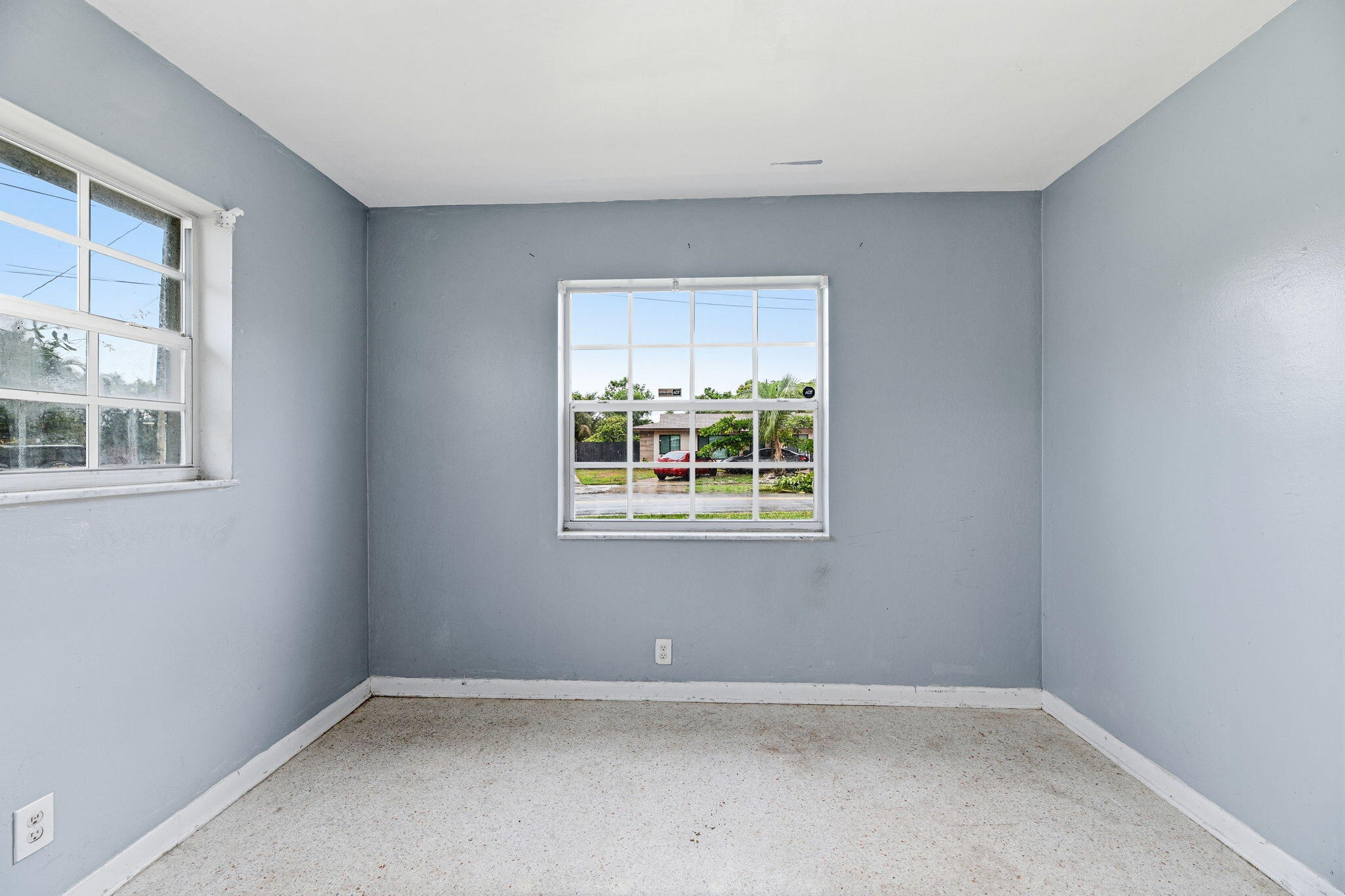 2700 NW 36th, Lauderdale Lakes FL 33311