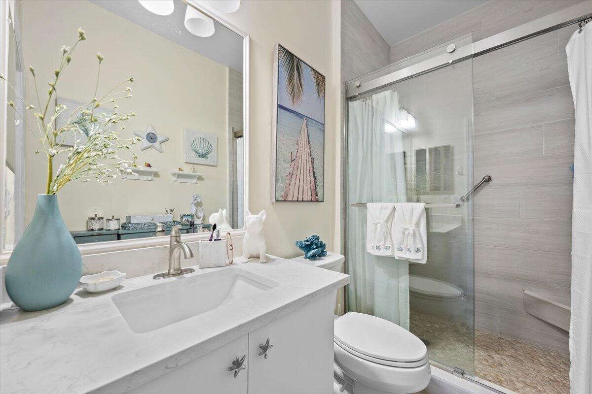 113 LIGHTHOUSE #C, Tequesta FL 33469