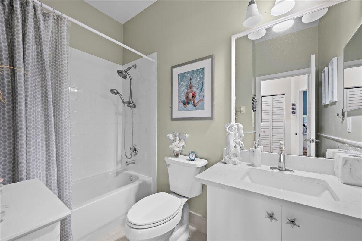 113 LIGHTHOUSE #C, Tequesta FL 33469