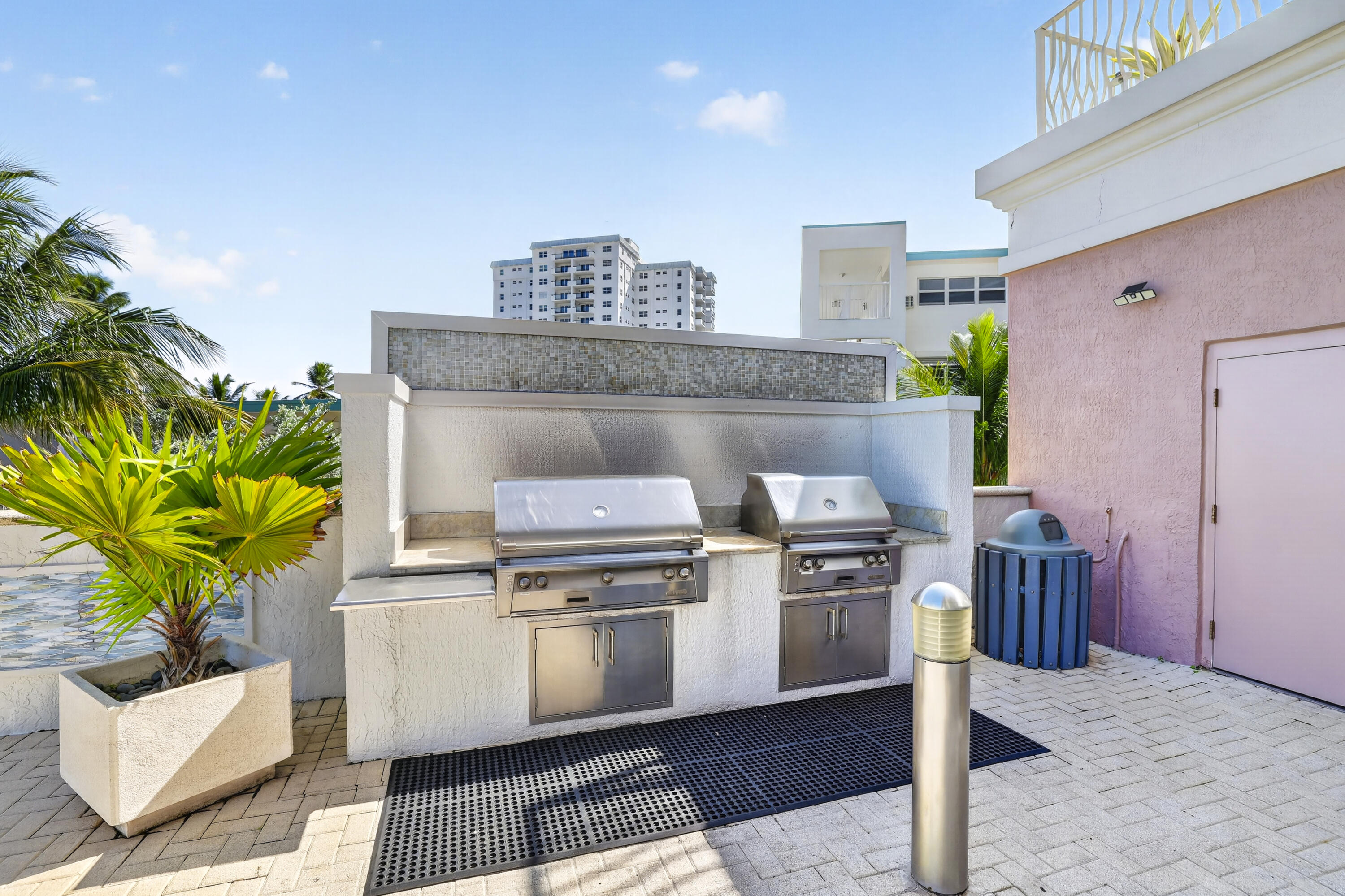 1460 S OCEAN #701, Lauderdale By The Sea FL 33062