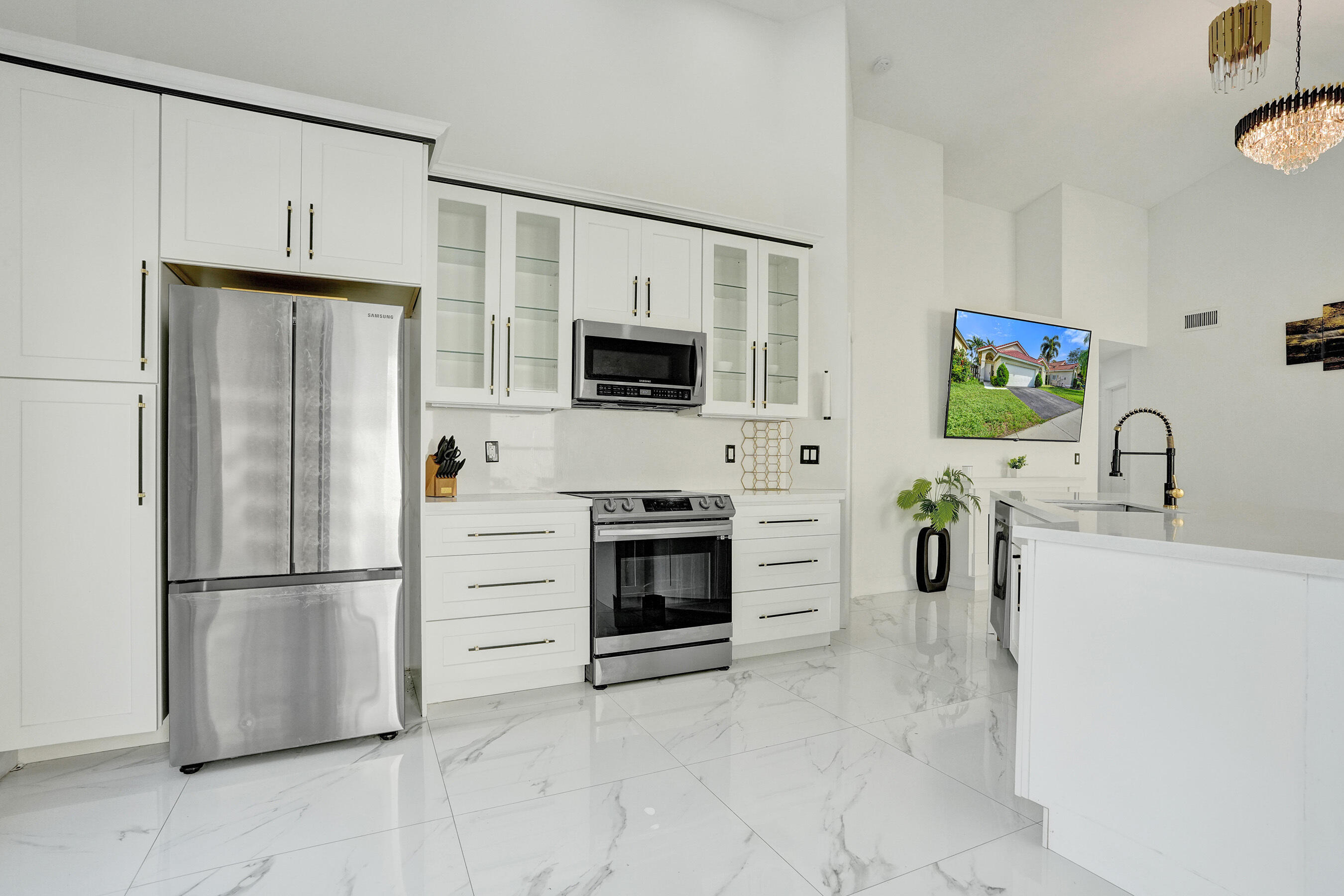 6965 NW 29th, Margate FL 33063