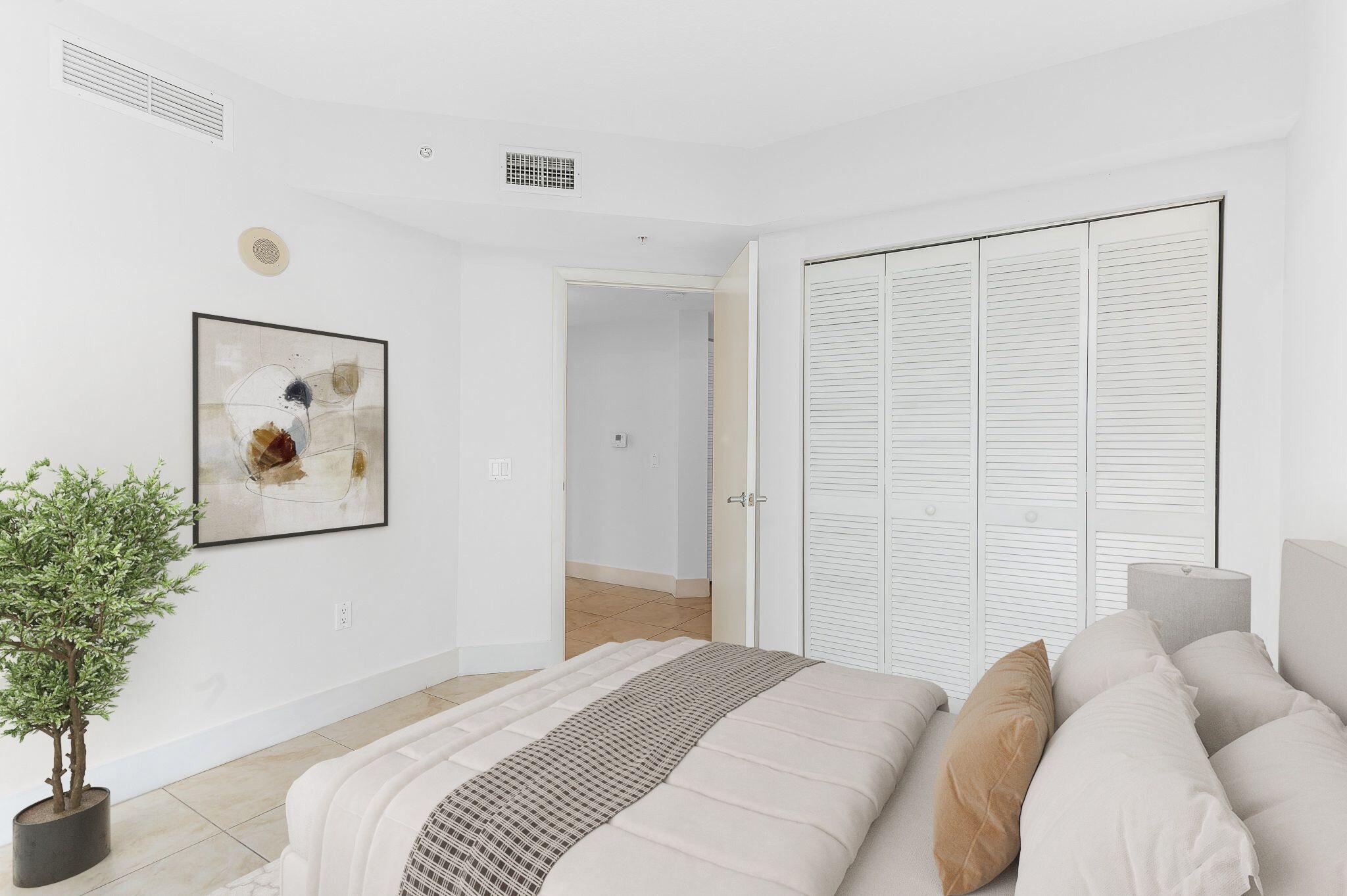 41 SE 5th ##417, Miami FL 33131