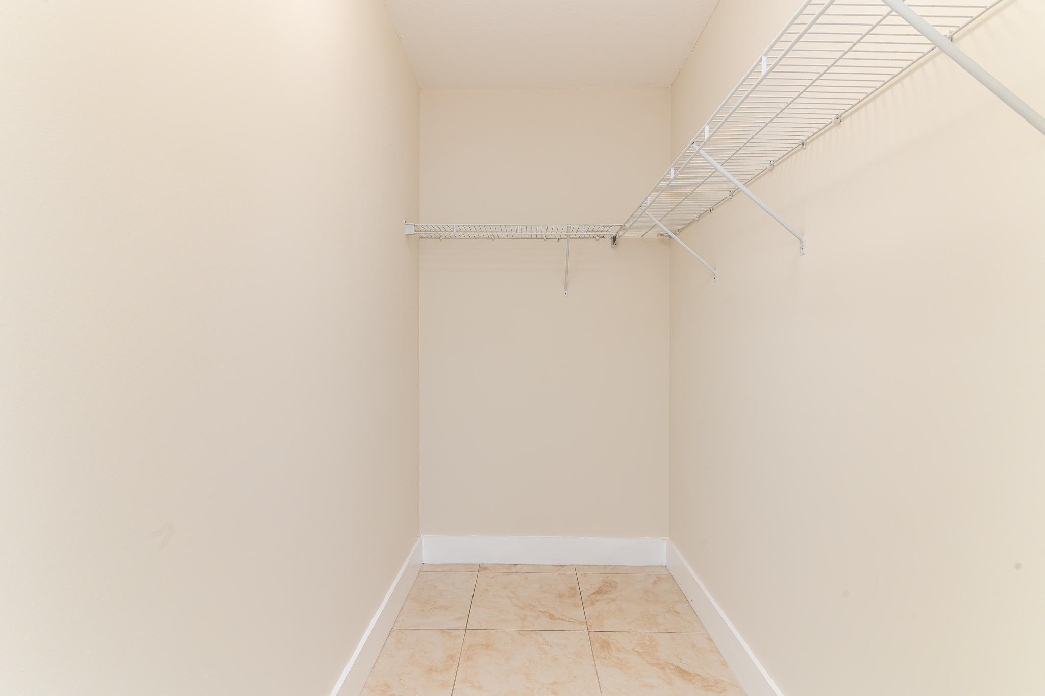 41 SE 5th ##417, Miami FL 33131