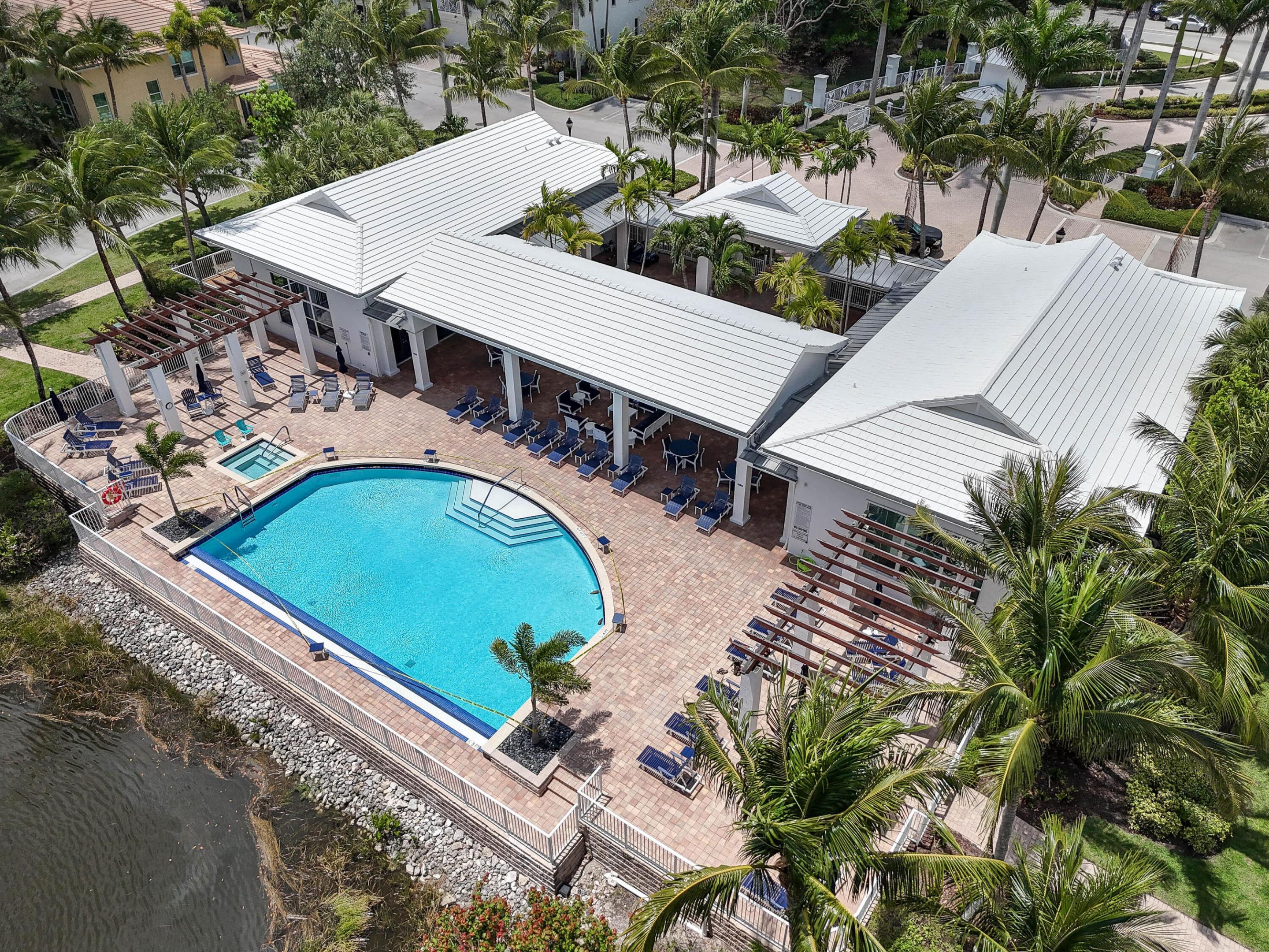 7239 Oxford, Palm Beach Gardens FL 33418