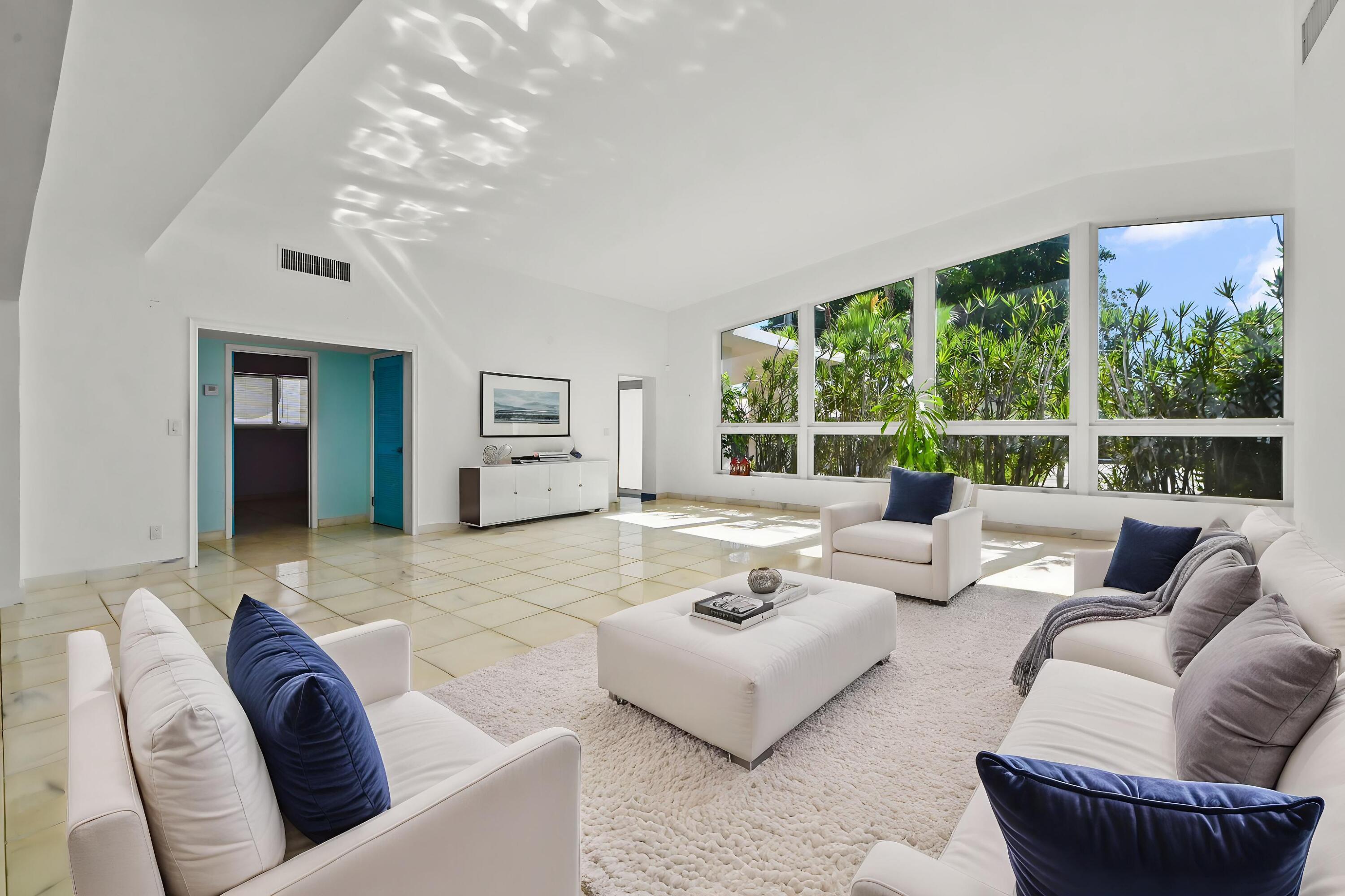 12990 Keystone, North Miami FL 33181