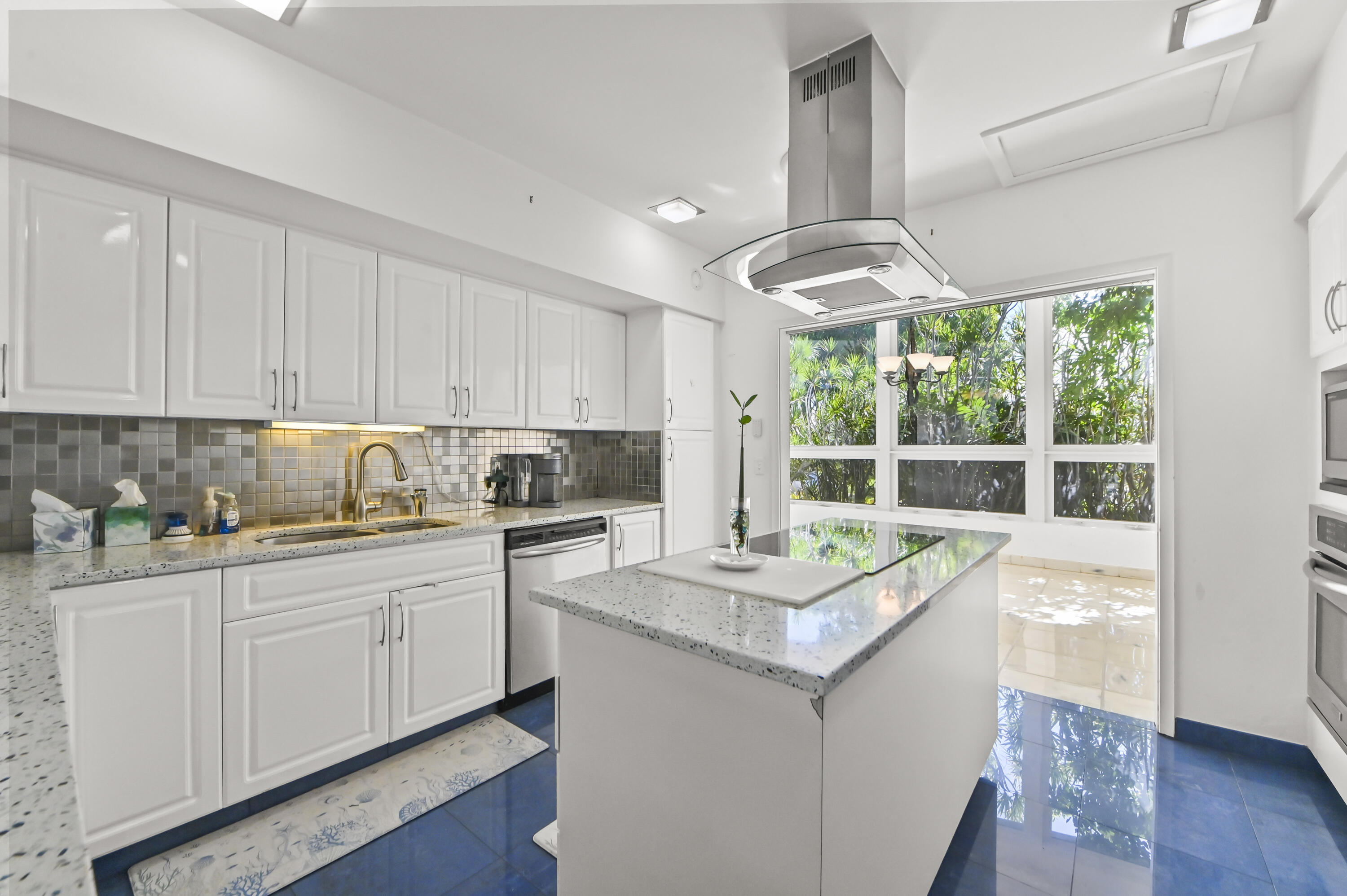 12990 Keystone, North Miami FL 33181