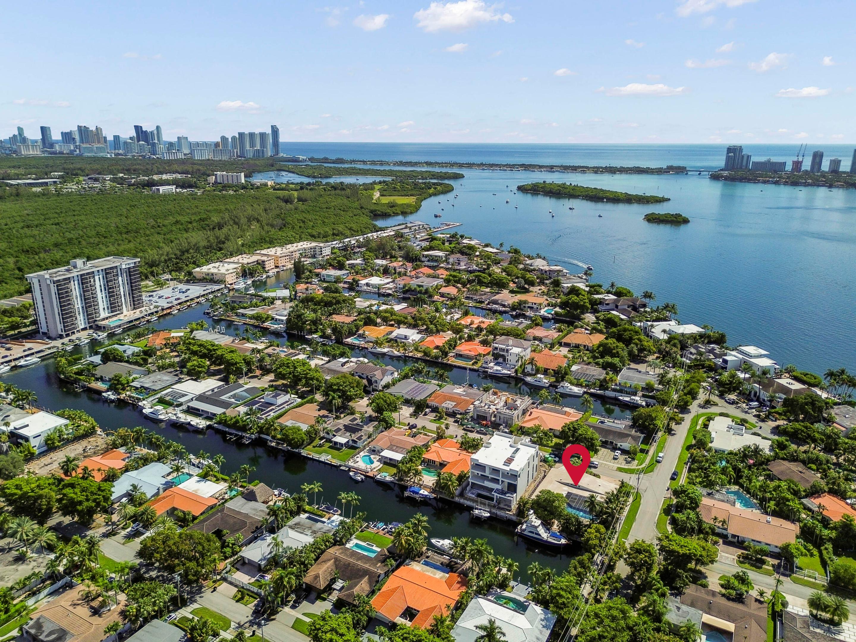 12990 Keystone, North Miami FL 33181