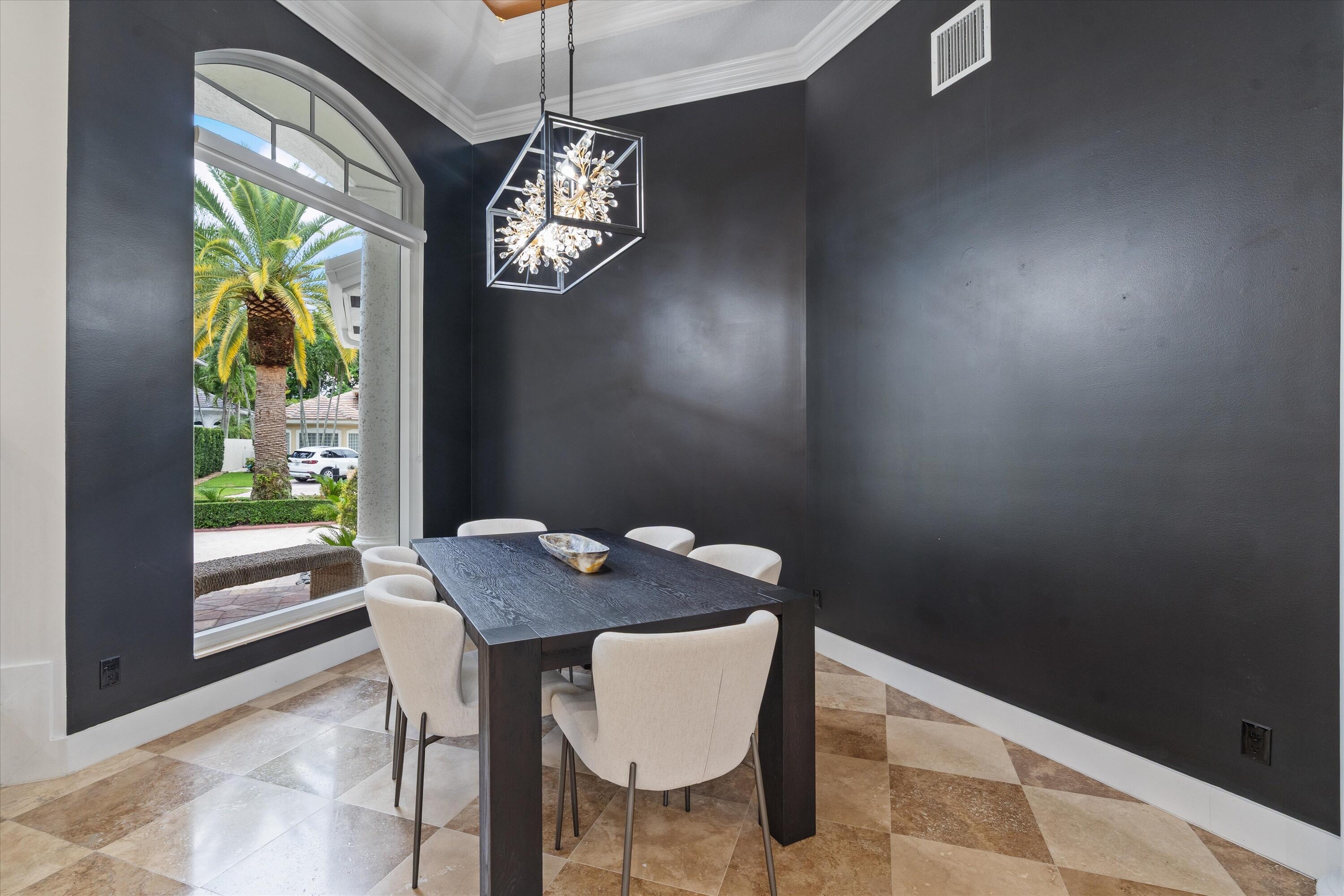 10821 Blue Palm, Plantation FL 33324