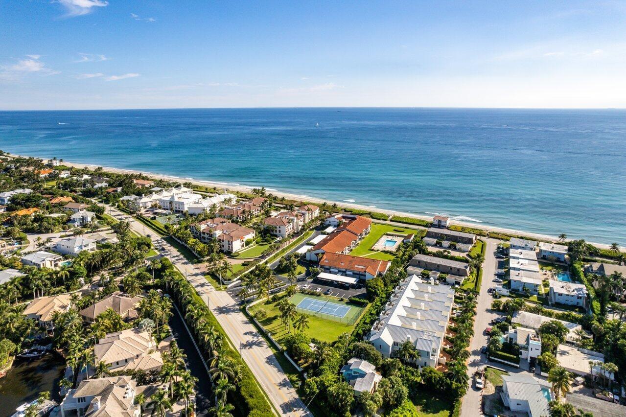 5801 N Ocean #204, Ocean Ridge FL 33435