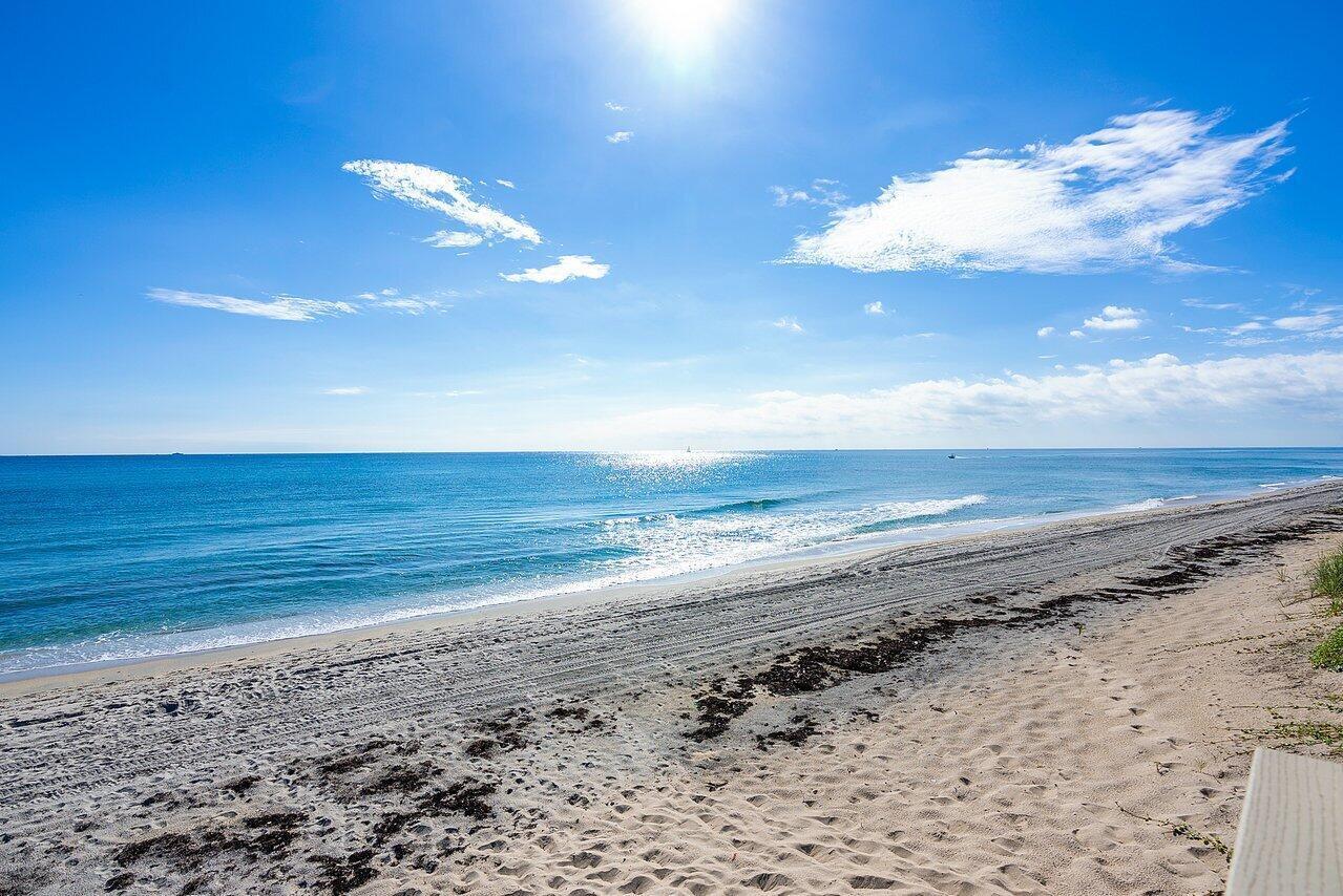 5801 N Ocean #204, Ocean Ridge FL 33435