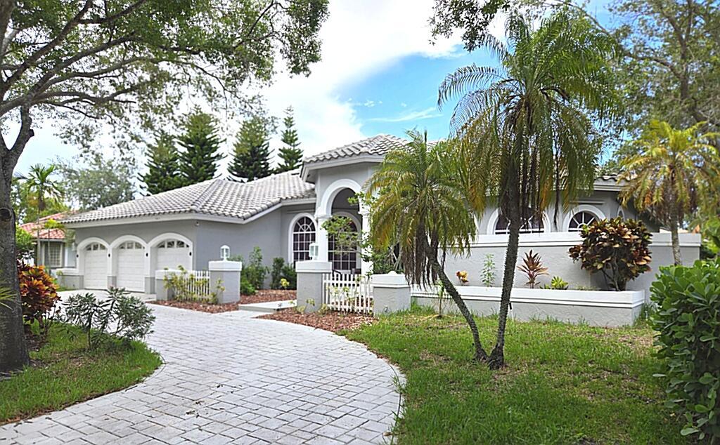 1811 Eagle Trace, Coral Springs FL 33071