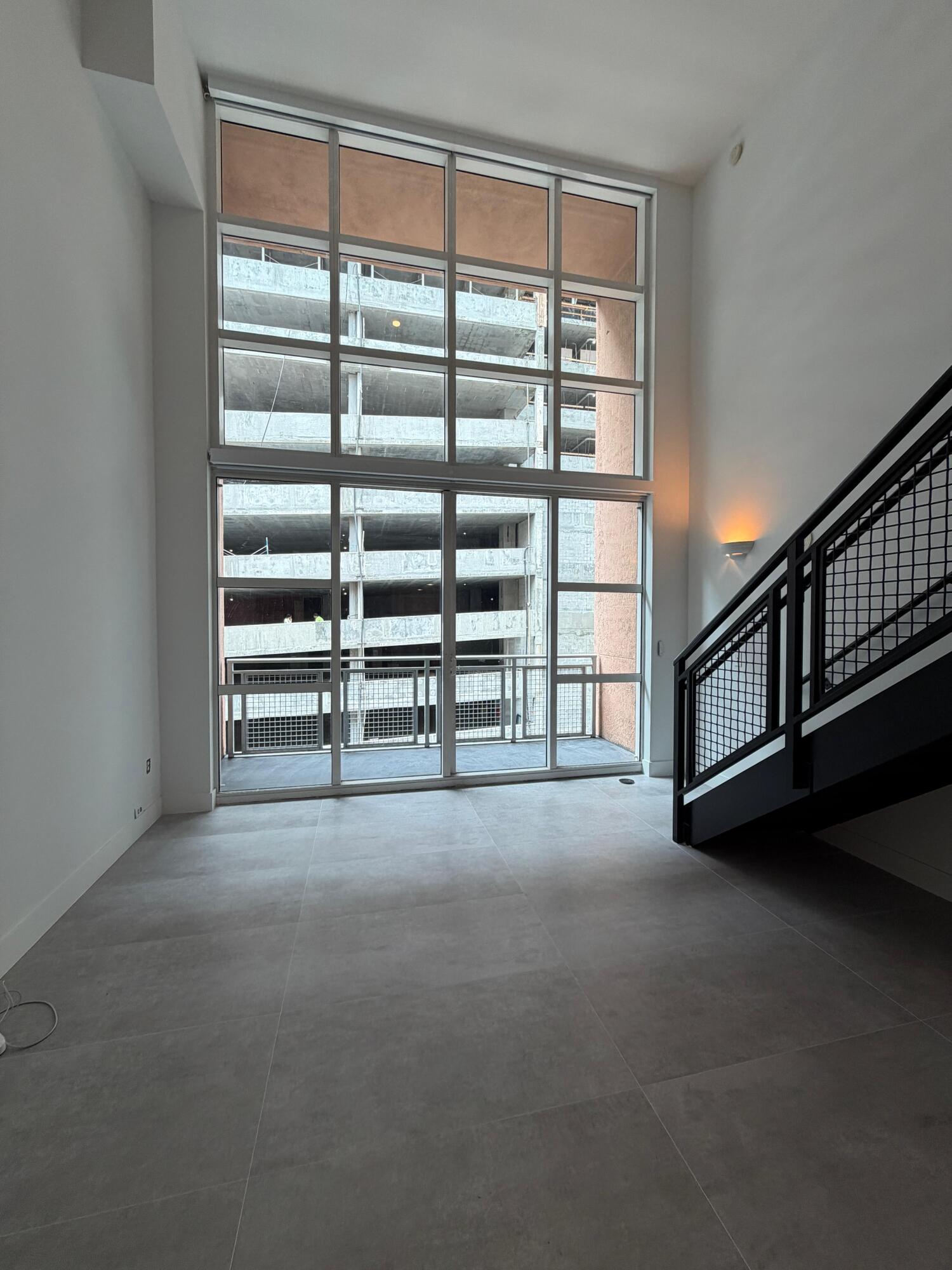 244 BISCAYNE #645, Miami FL 33132