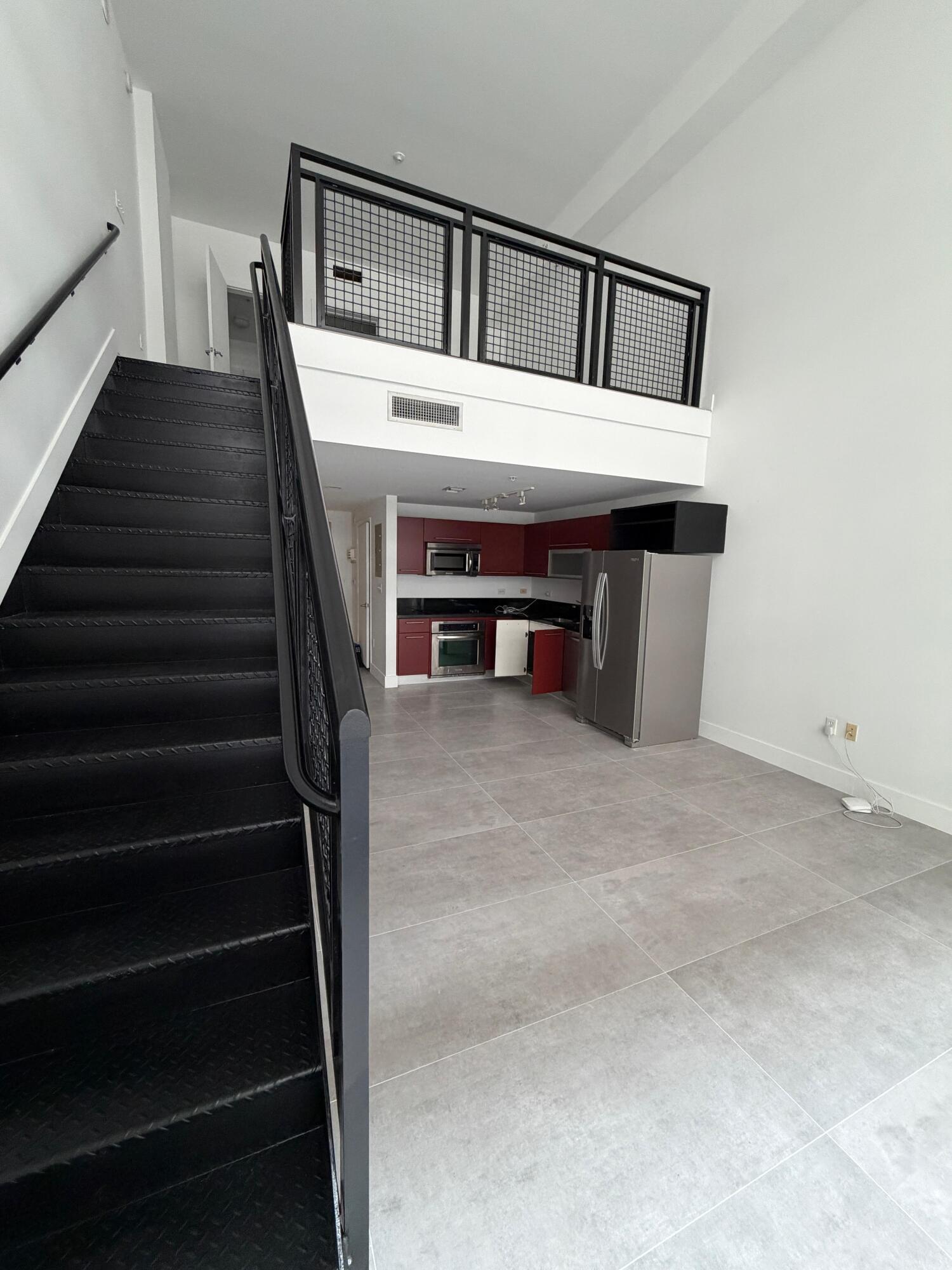 244 BISCAYNE #645, Miami FL 33132