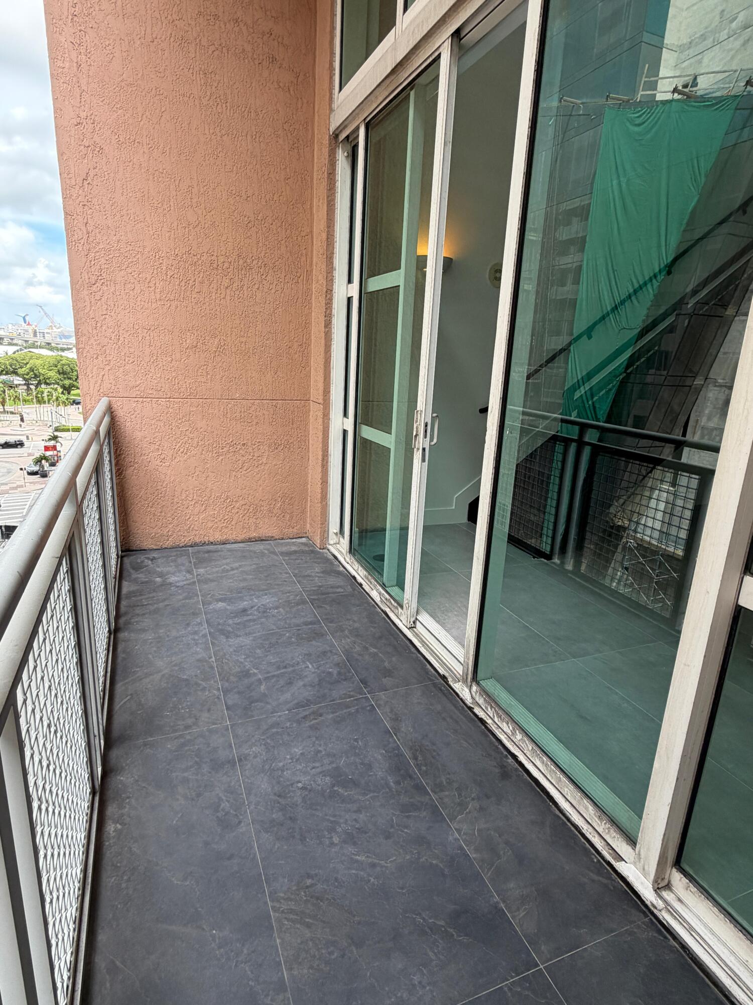 244 BISCAYNE #645, Miami FL 33132
