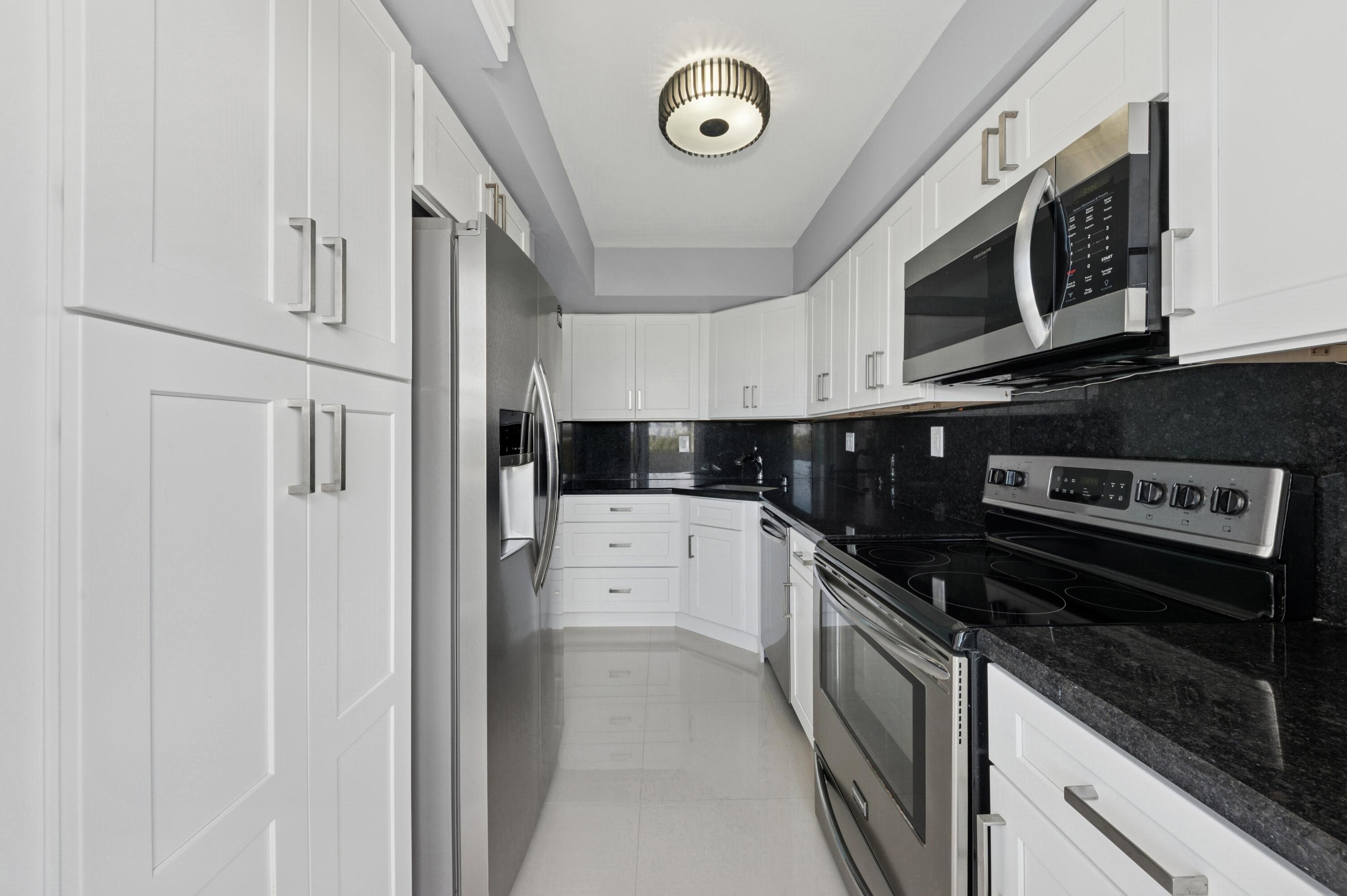 333 NE 21ST #520, Deerfield Beach FL 33441