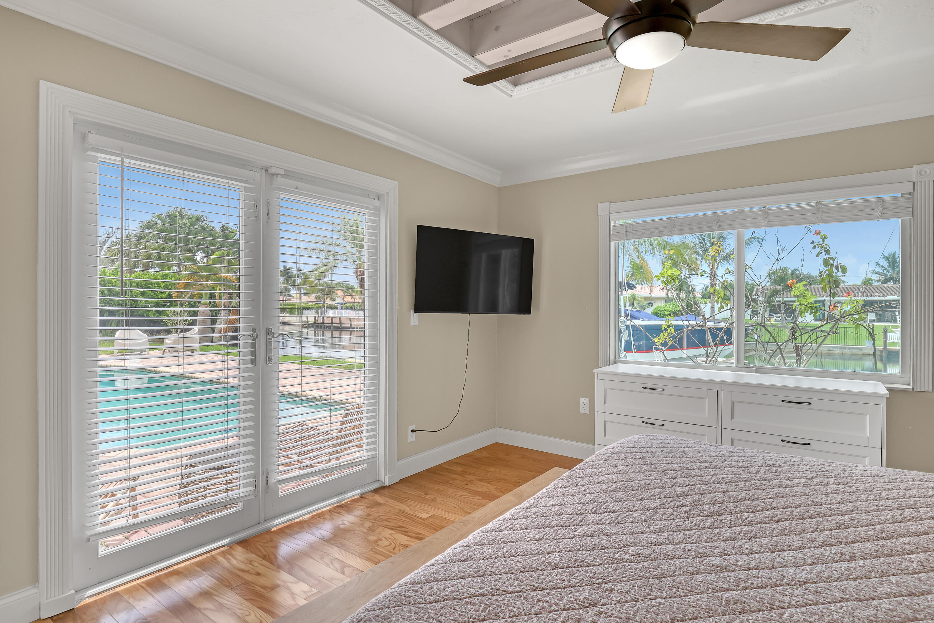 2100 NE 30th, Lighthouse Point FL 33064