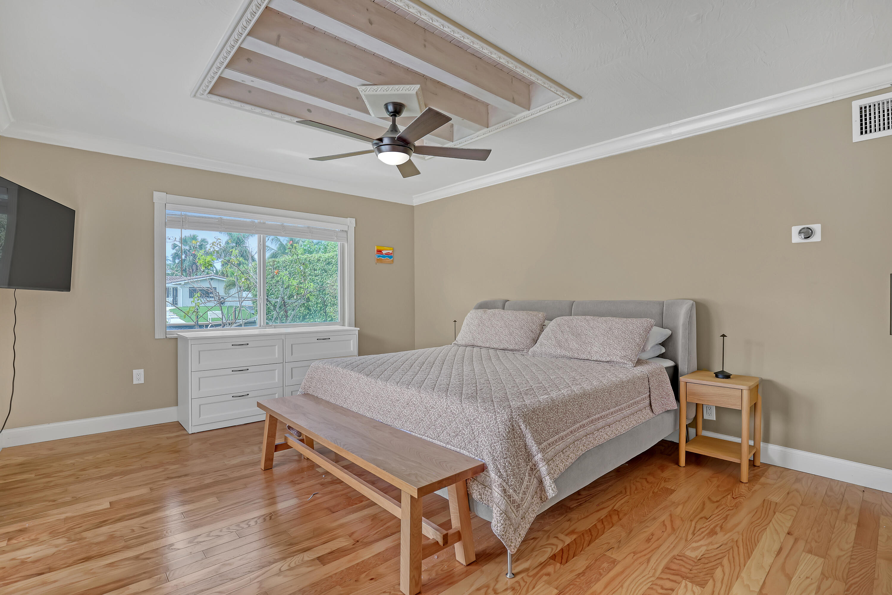 2100 NE 30th, Lighthouse Point FL 33064