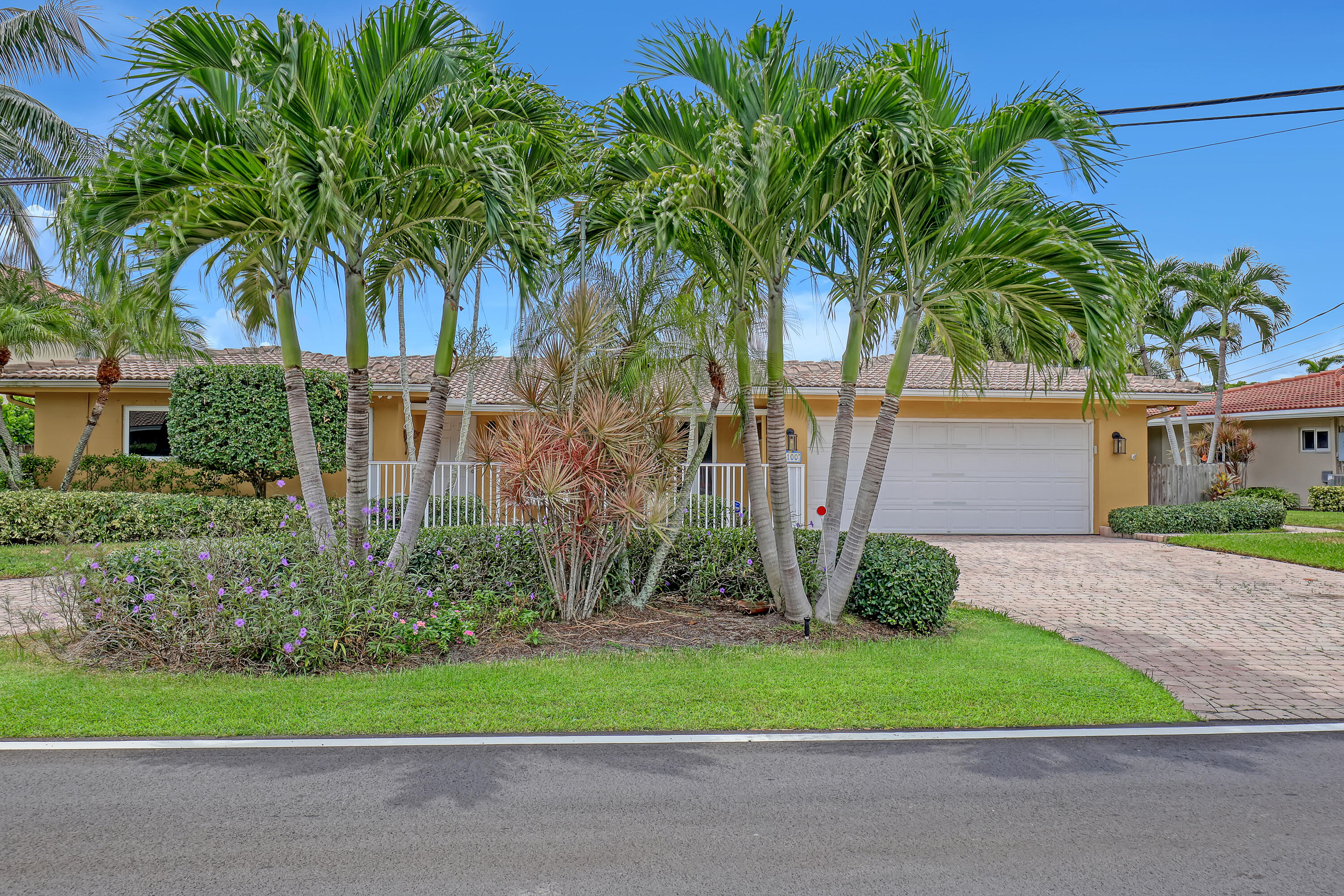 2100 NE 30th, Lighthouse Point FL 33064
