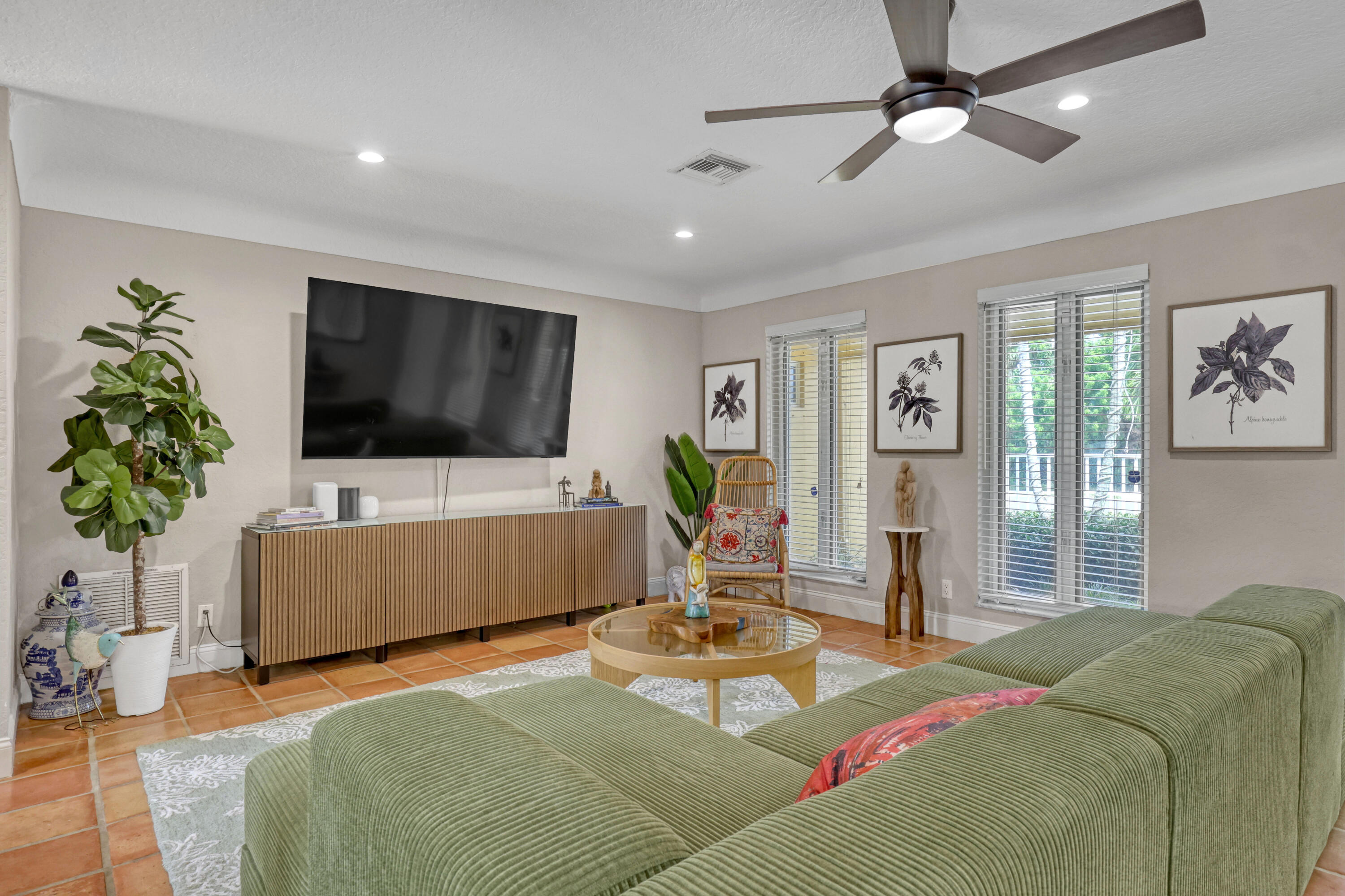 2100 NE 30th, Lighthouse Point FL 33064