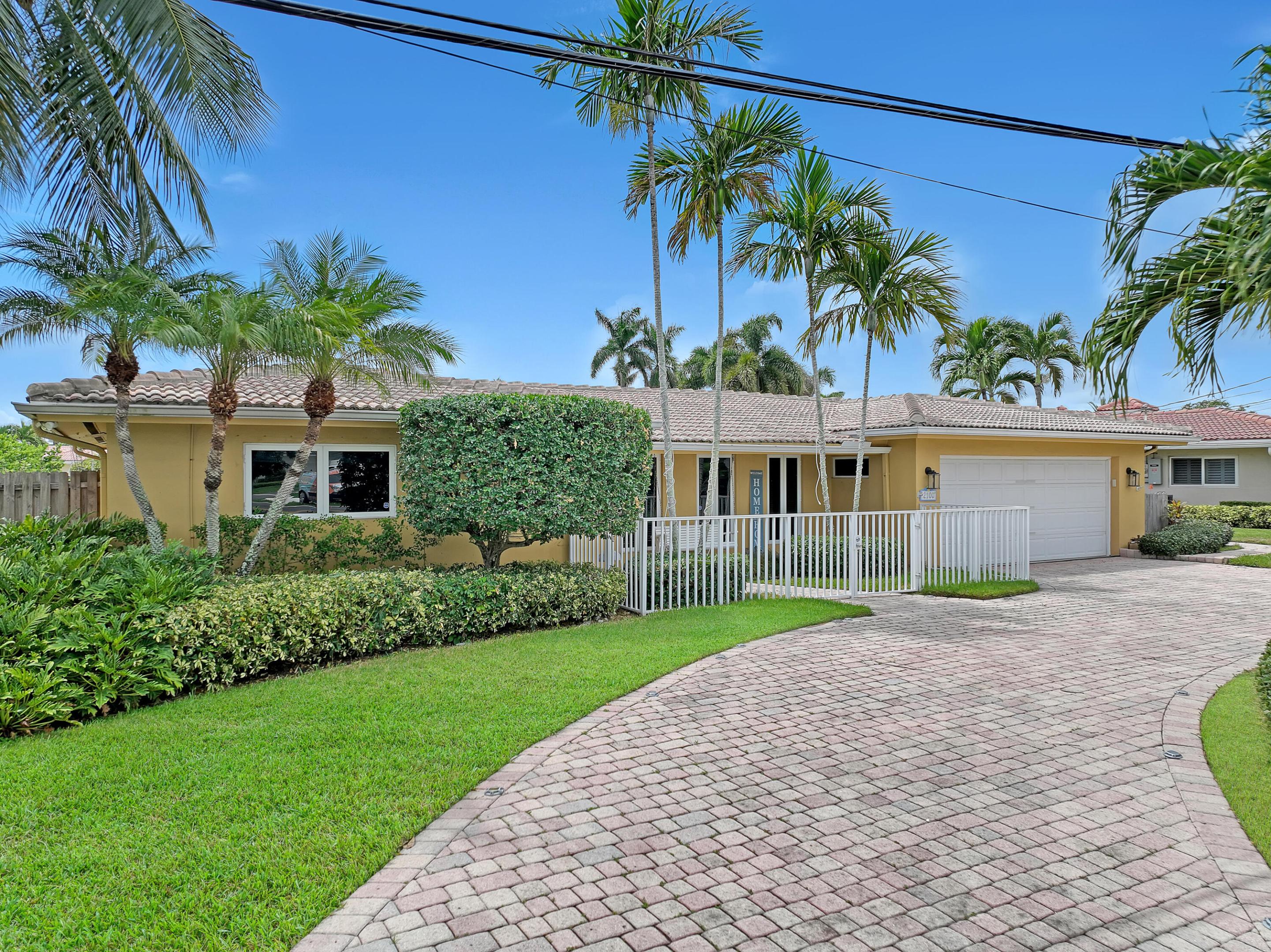 2100 NE 30th, Lighthouse Point FL 33064