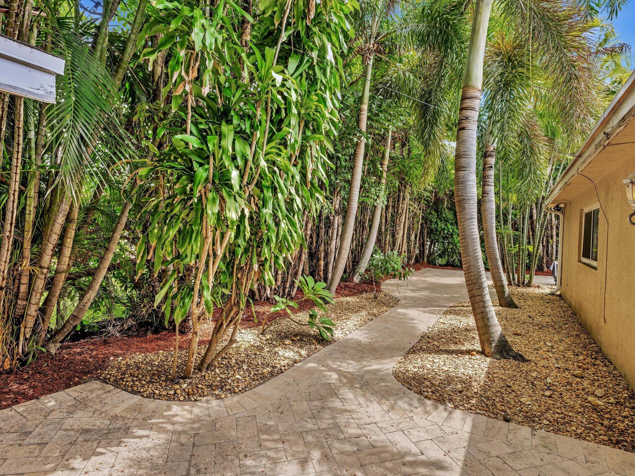 905 SE 13TH, Deerfield Beach FL 33441