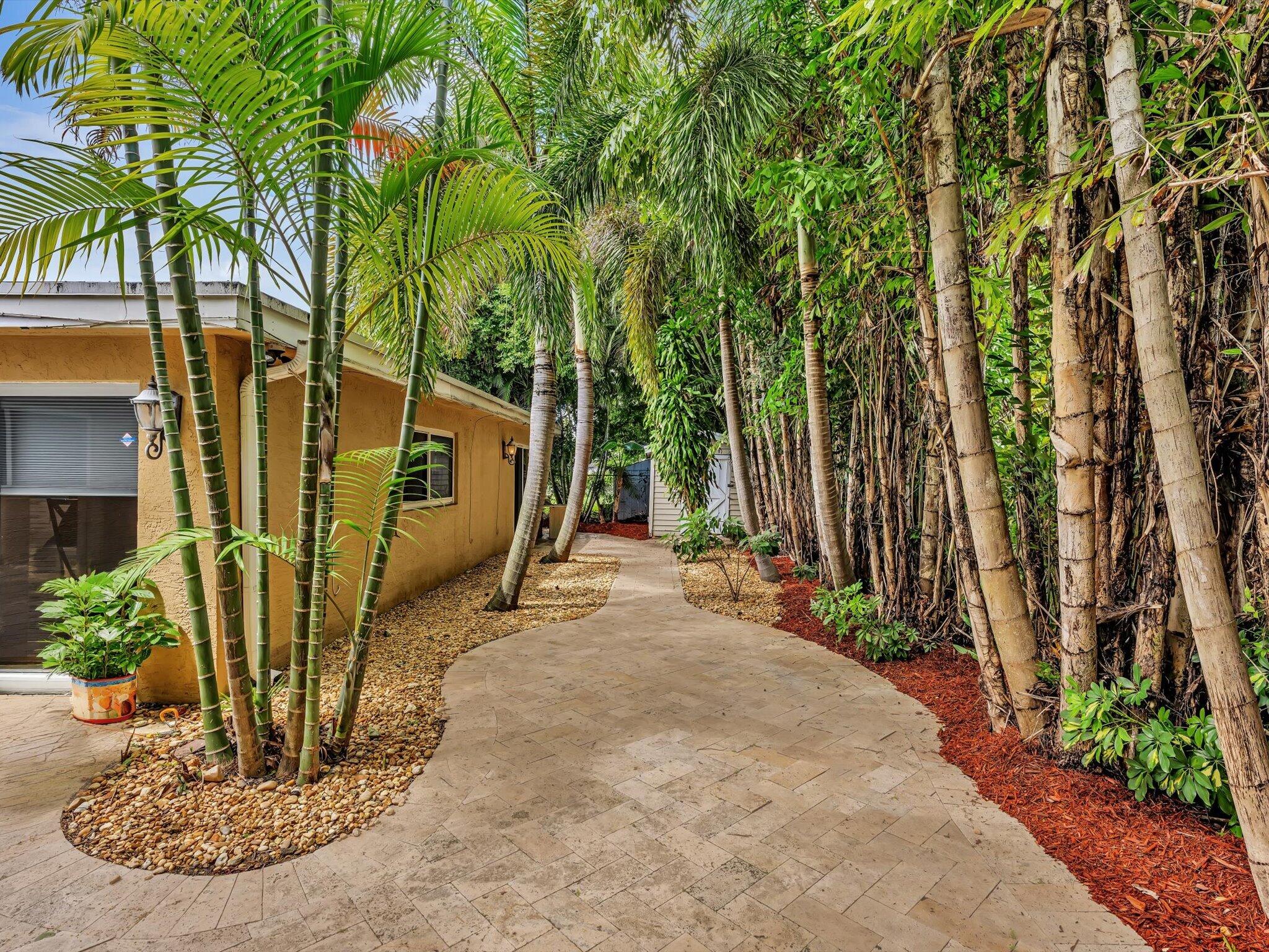 905 SE 13TH, Deerfield Beach FL 33441