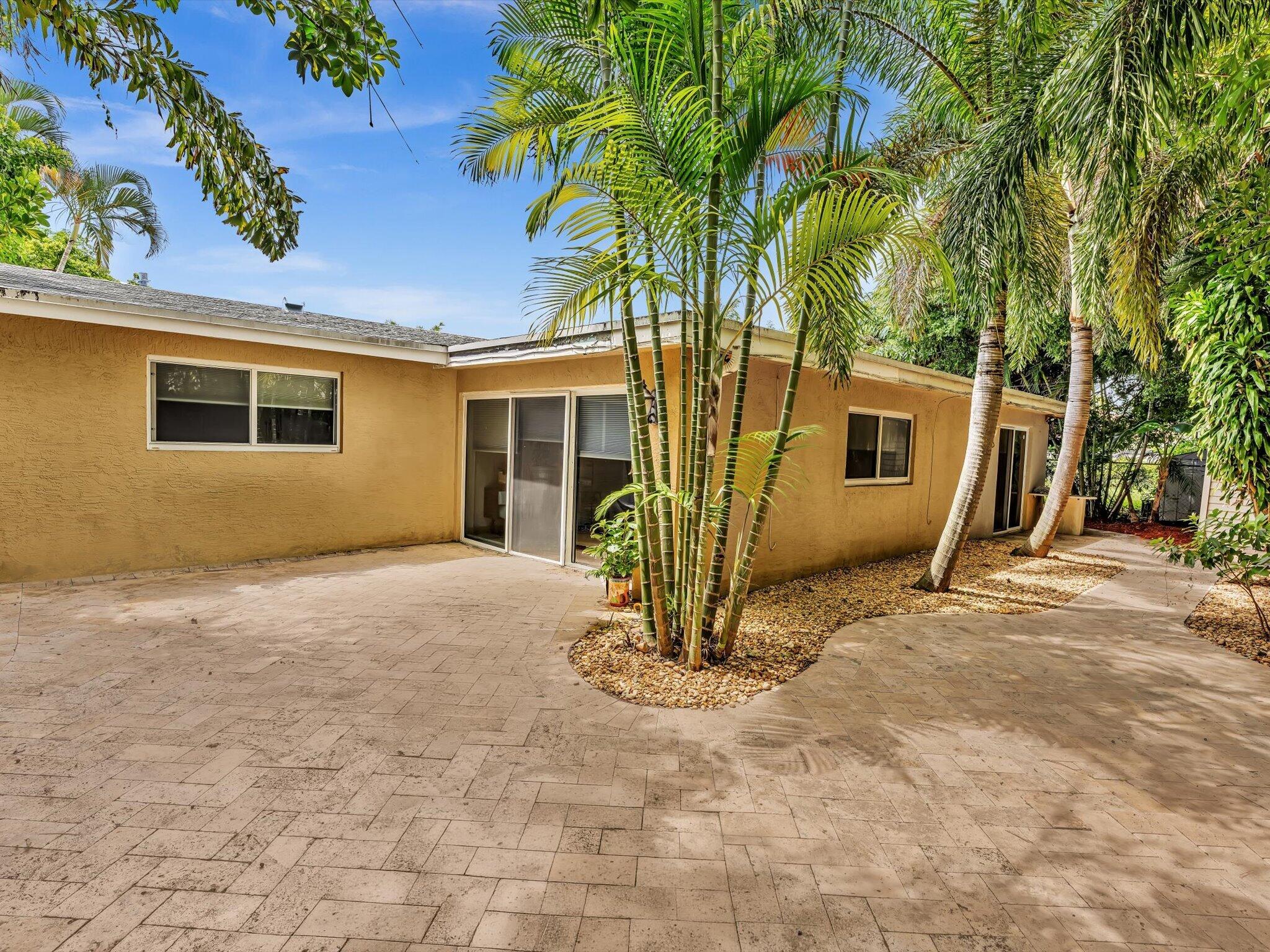 905 SE 13TH, Deerfield Beach FL 33441