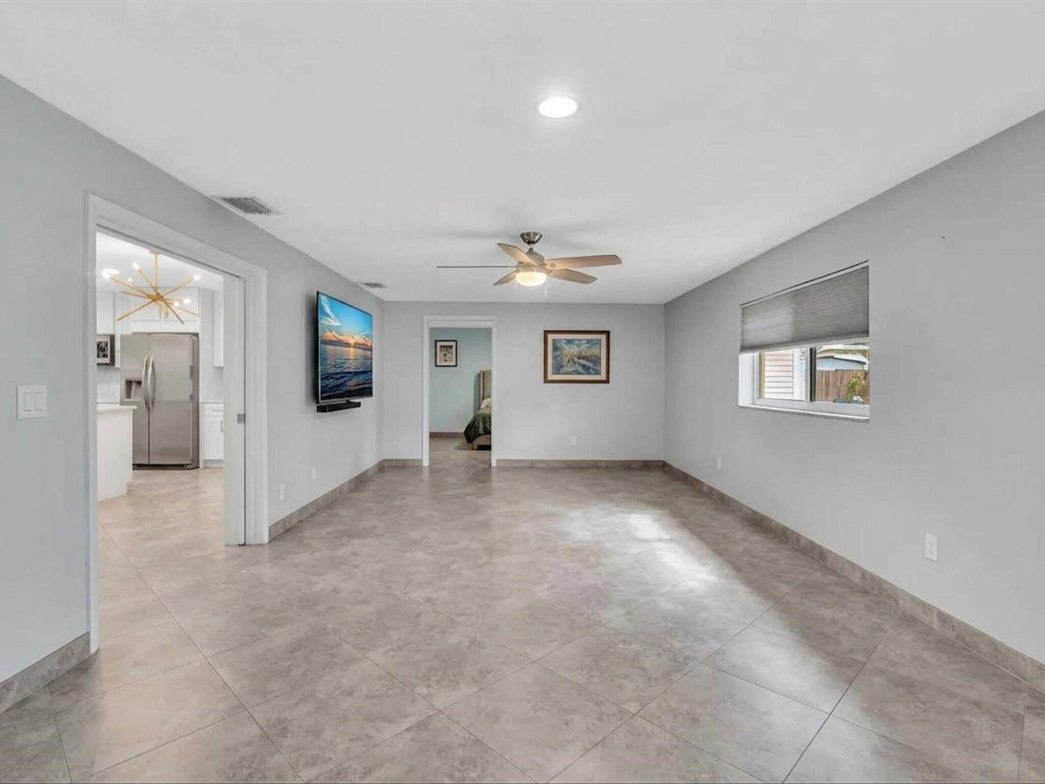 905 SE 13TH, Deerfield Beach FL 33441