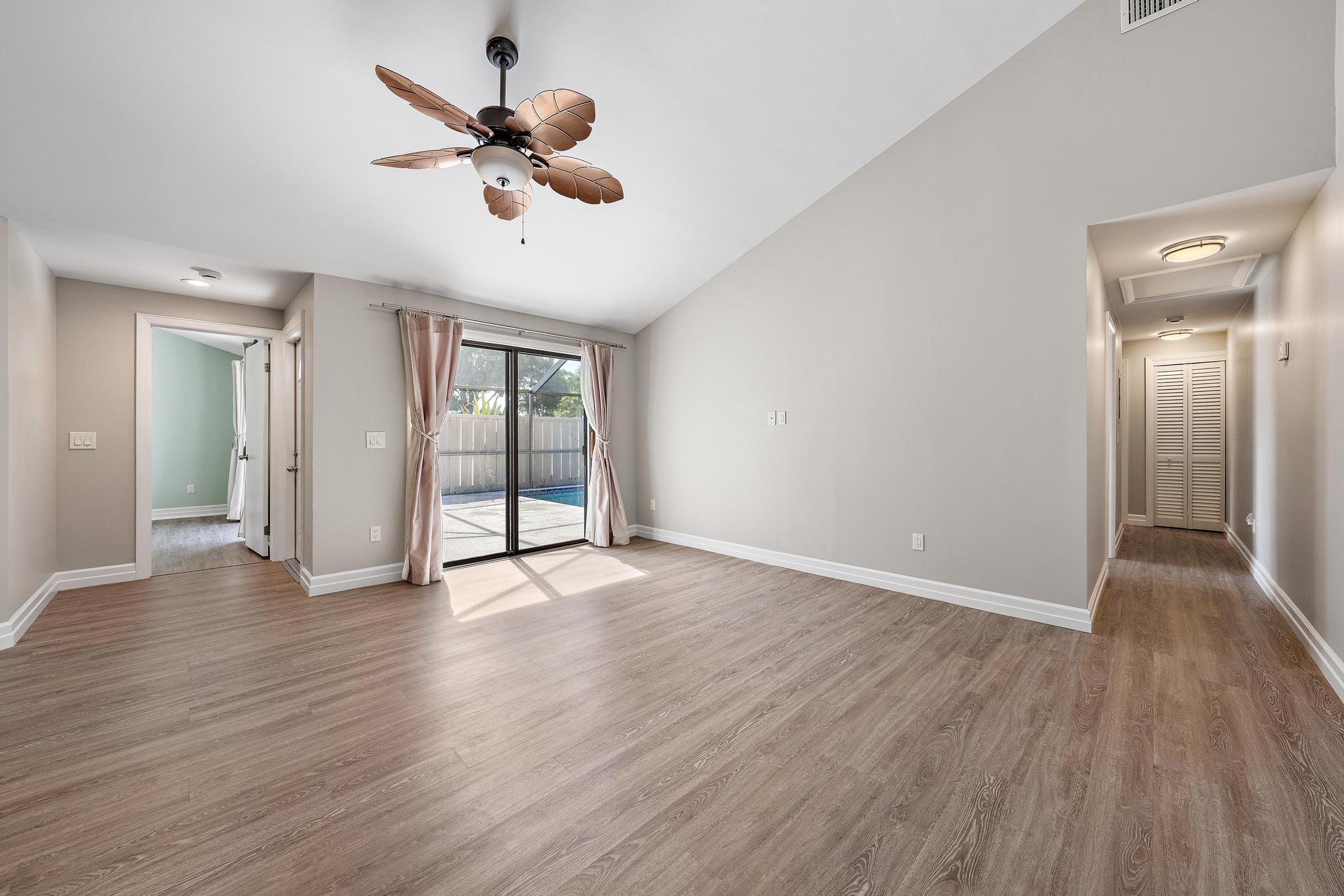 5896 Golden Eagle, Palm Beach Gardens FL 33418
