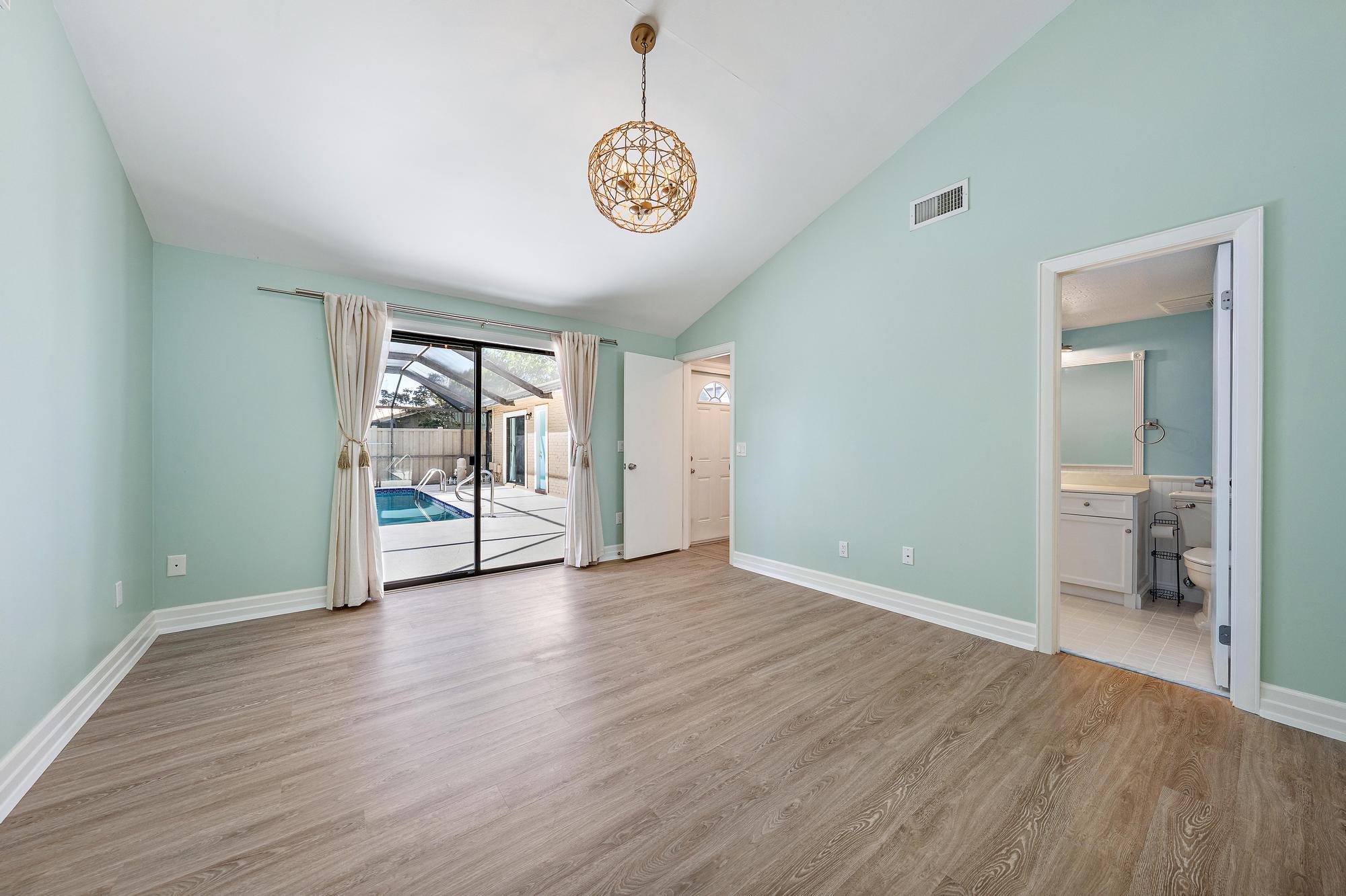 5896 Golden Eagle, Palm Beach Gardens FL 33418