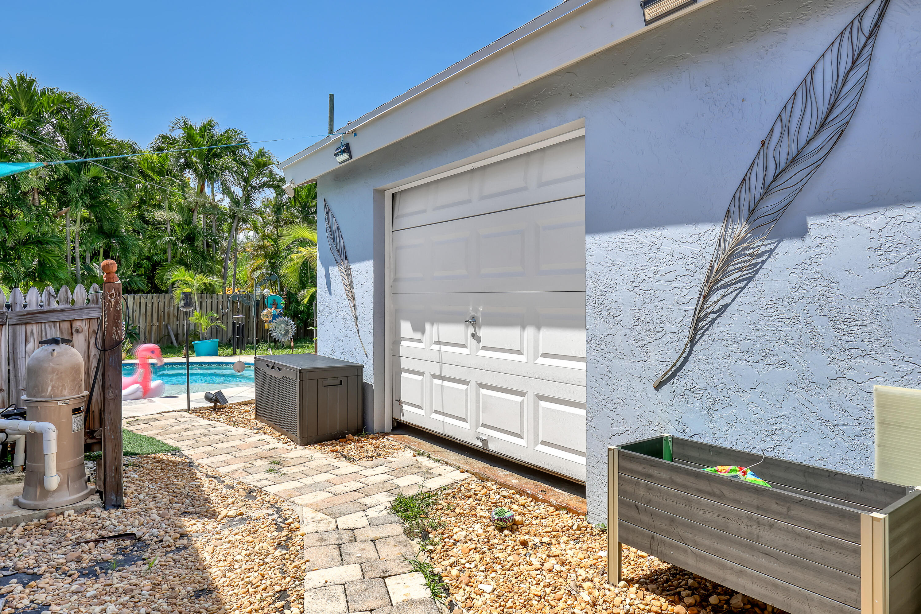 937 W DUVAL, Lantana FL 33462