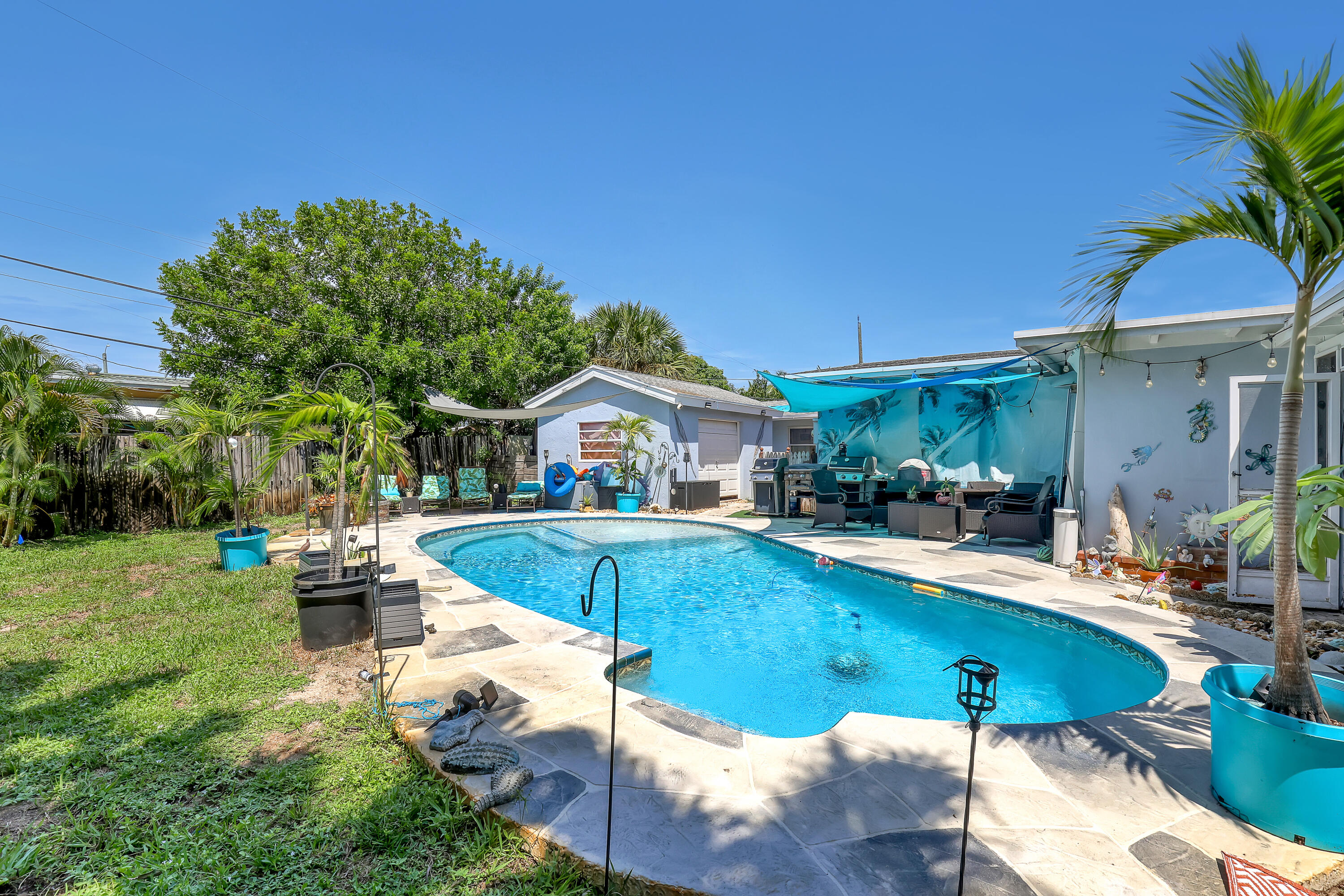 937 W DUVAL, Lantana FL 33462