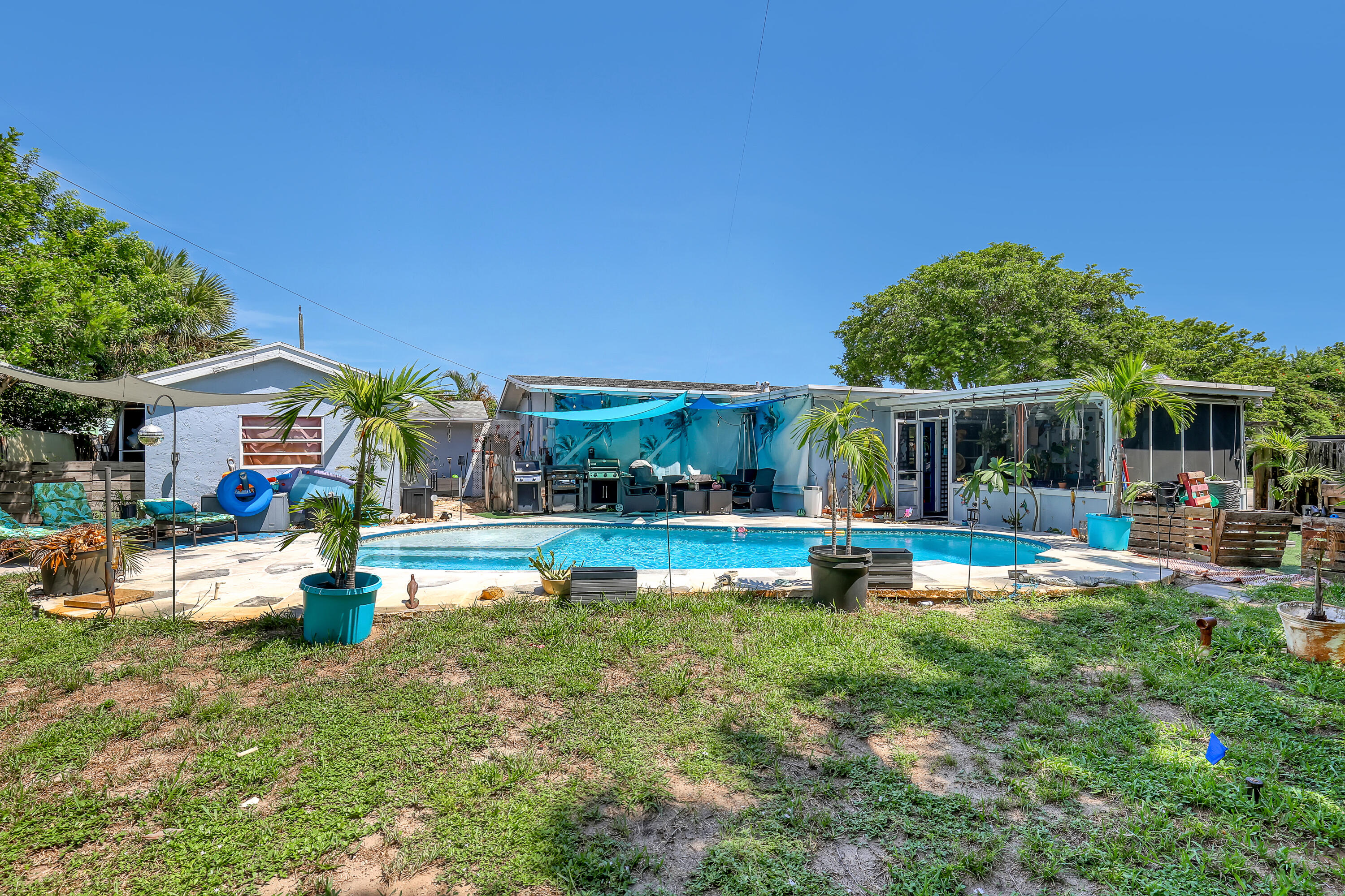 937 W DUVAL, Lantana FL 33462