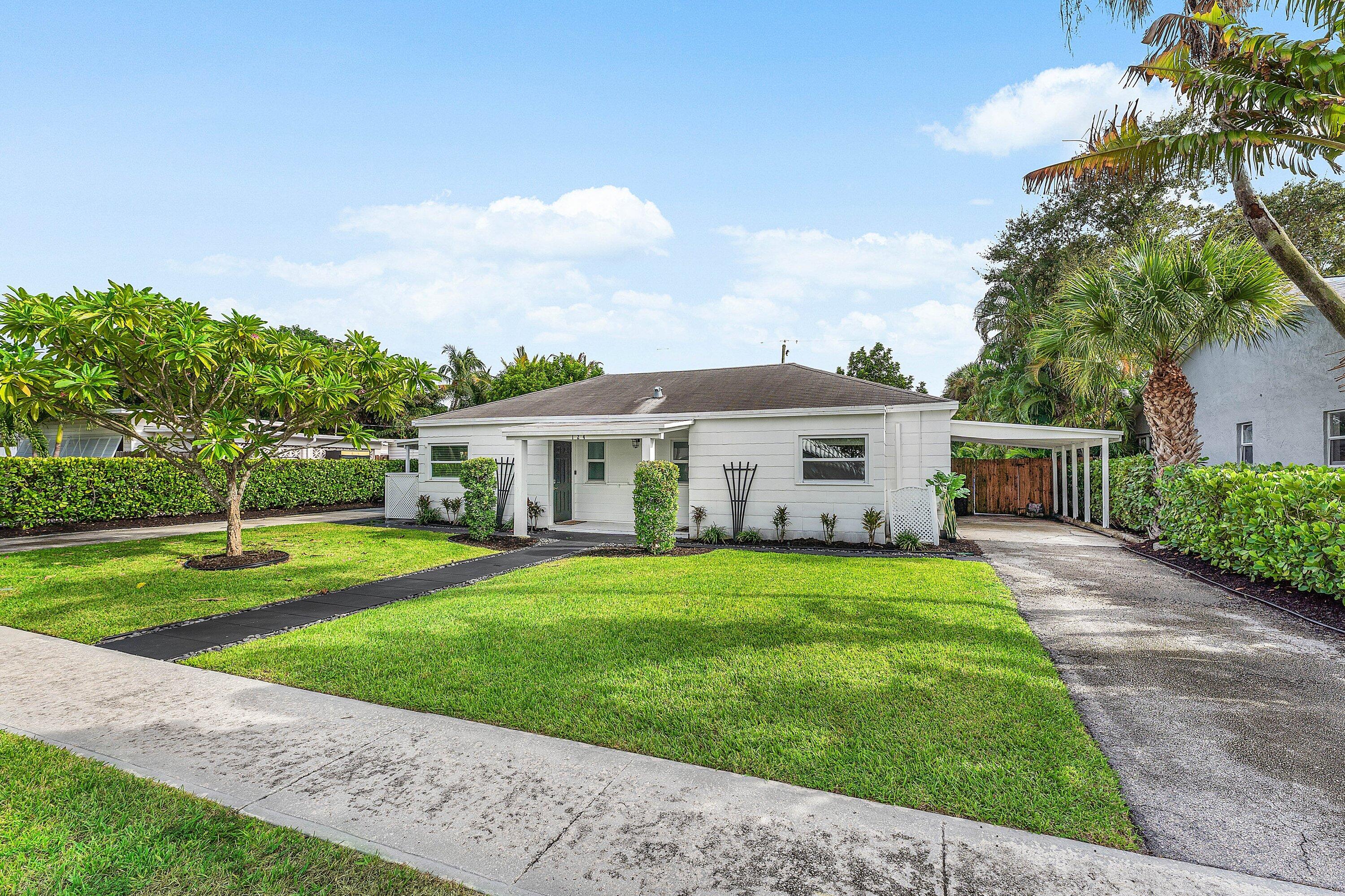124 MAYFIELD #W, Lantana FL 33462