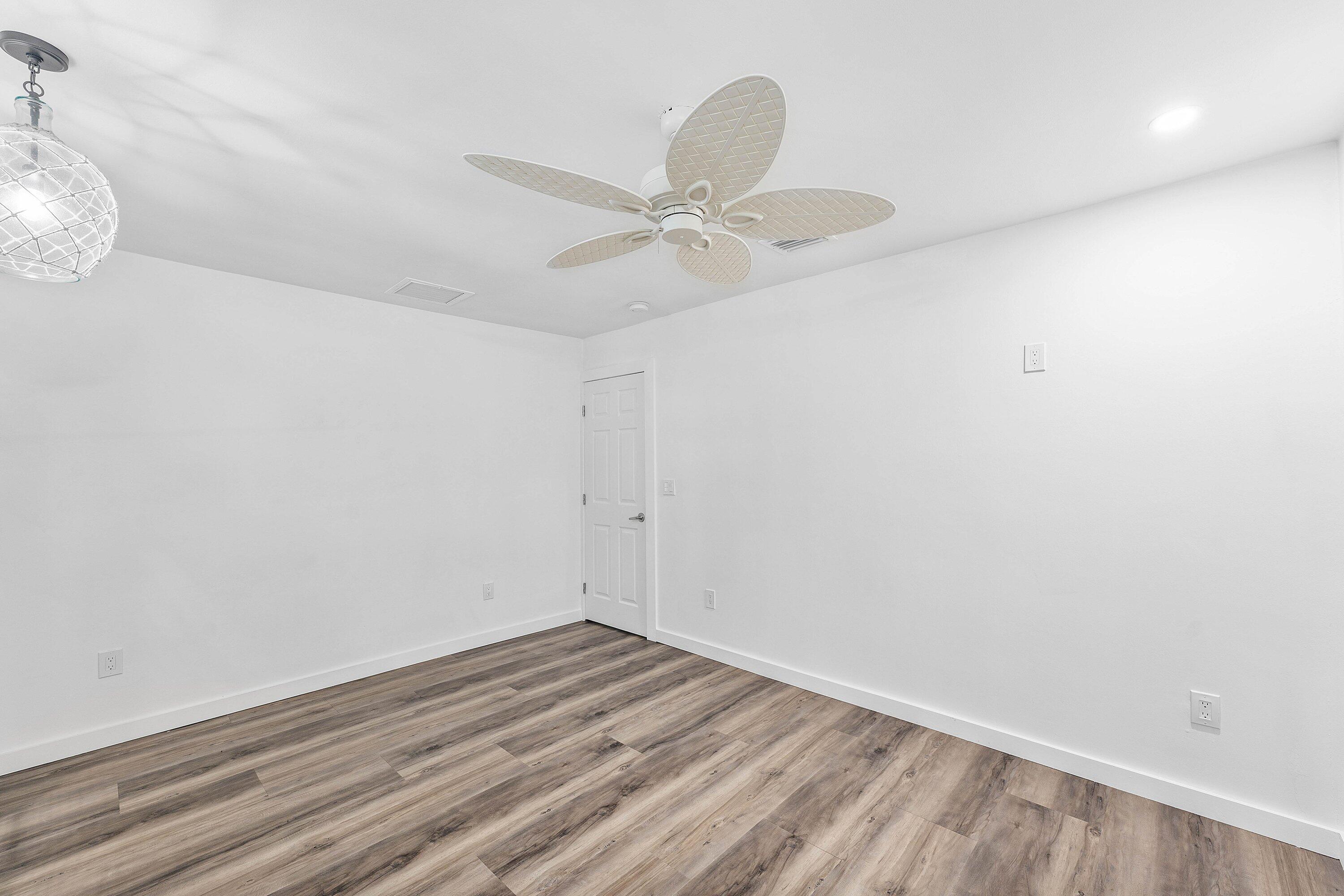 124 MAYFIELD #W, Lantana FL 33462
