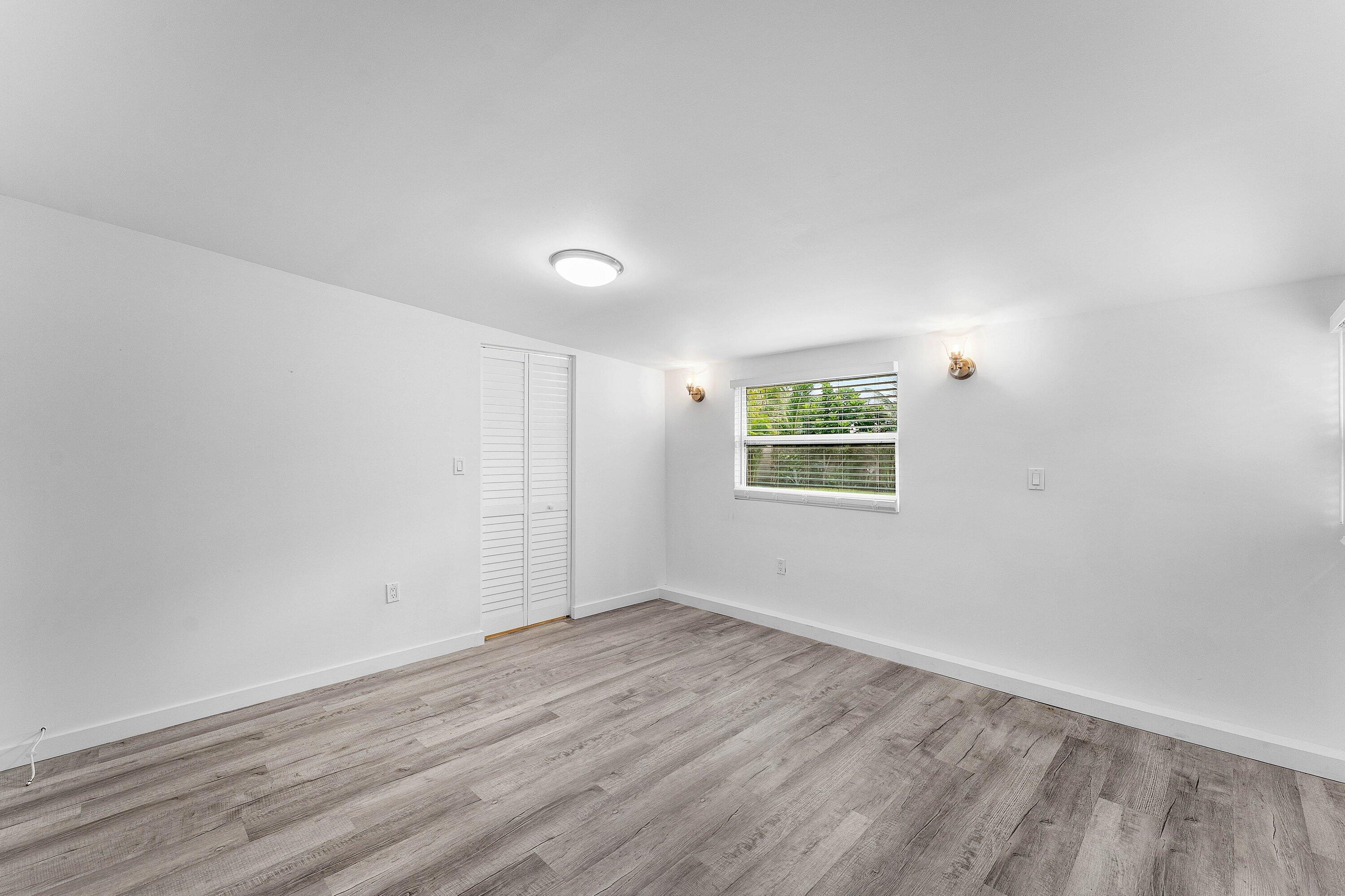 124 MAYFIELD #W, Lantana FL 33462