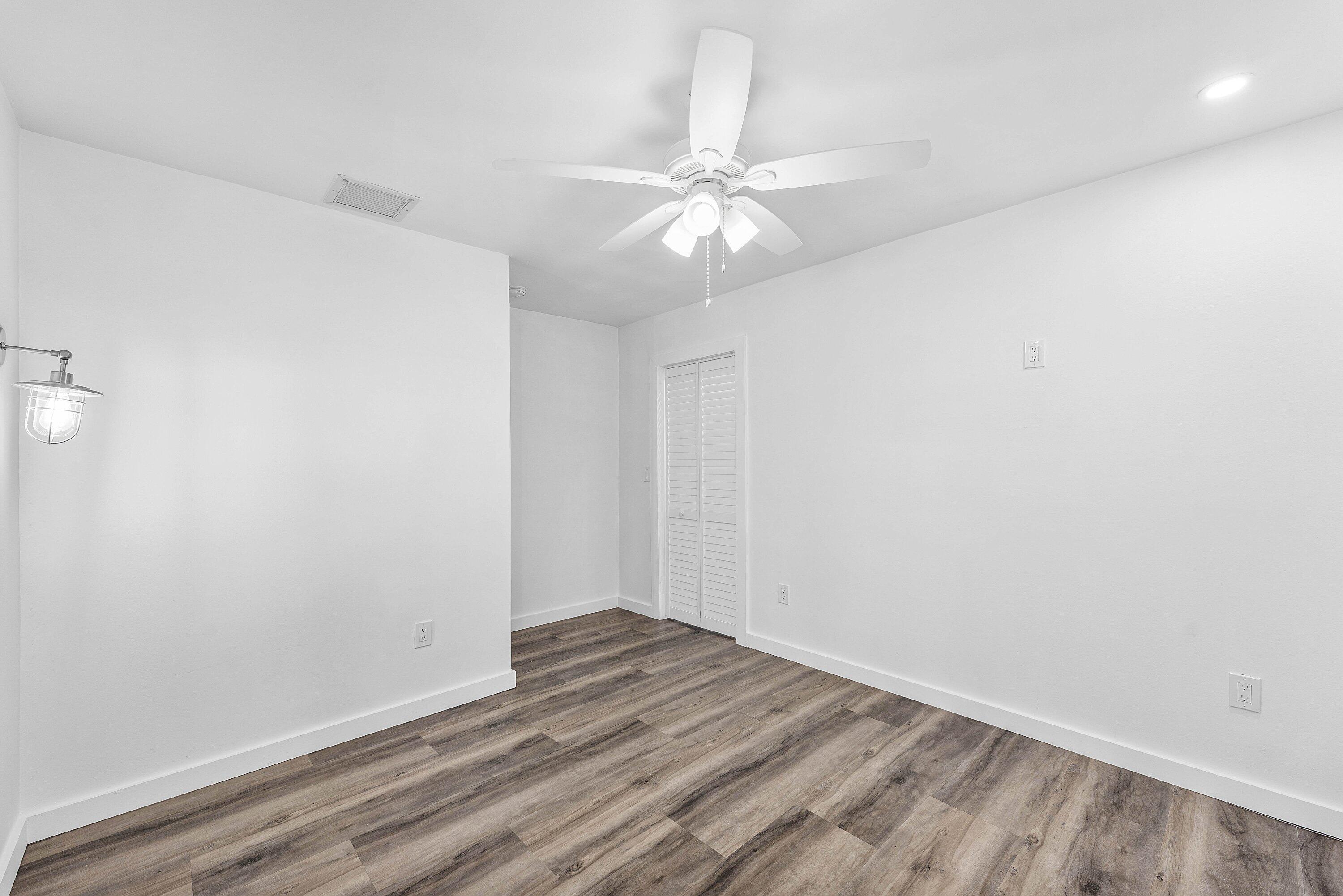 124 MAYFIELD #W, Lantana FL 33462