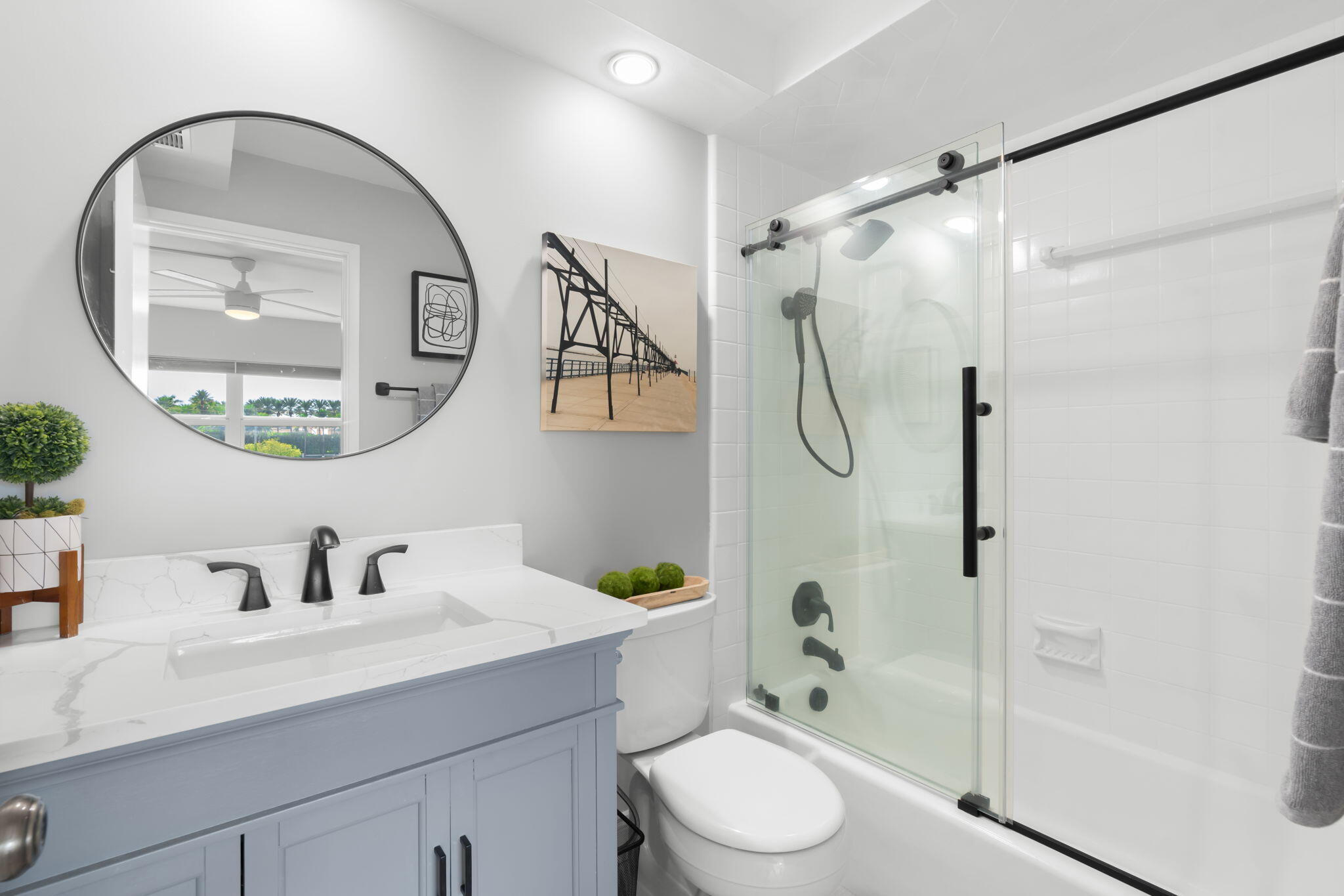 2758 NE 30th #3B, Lighthouse Point FL 33064