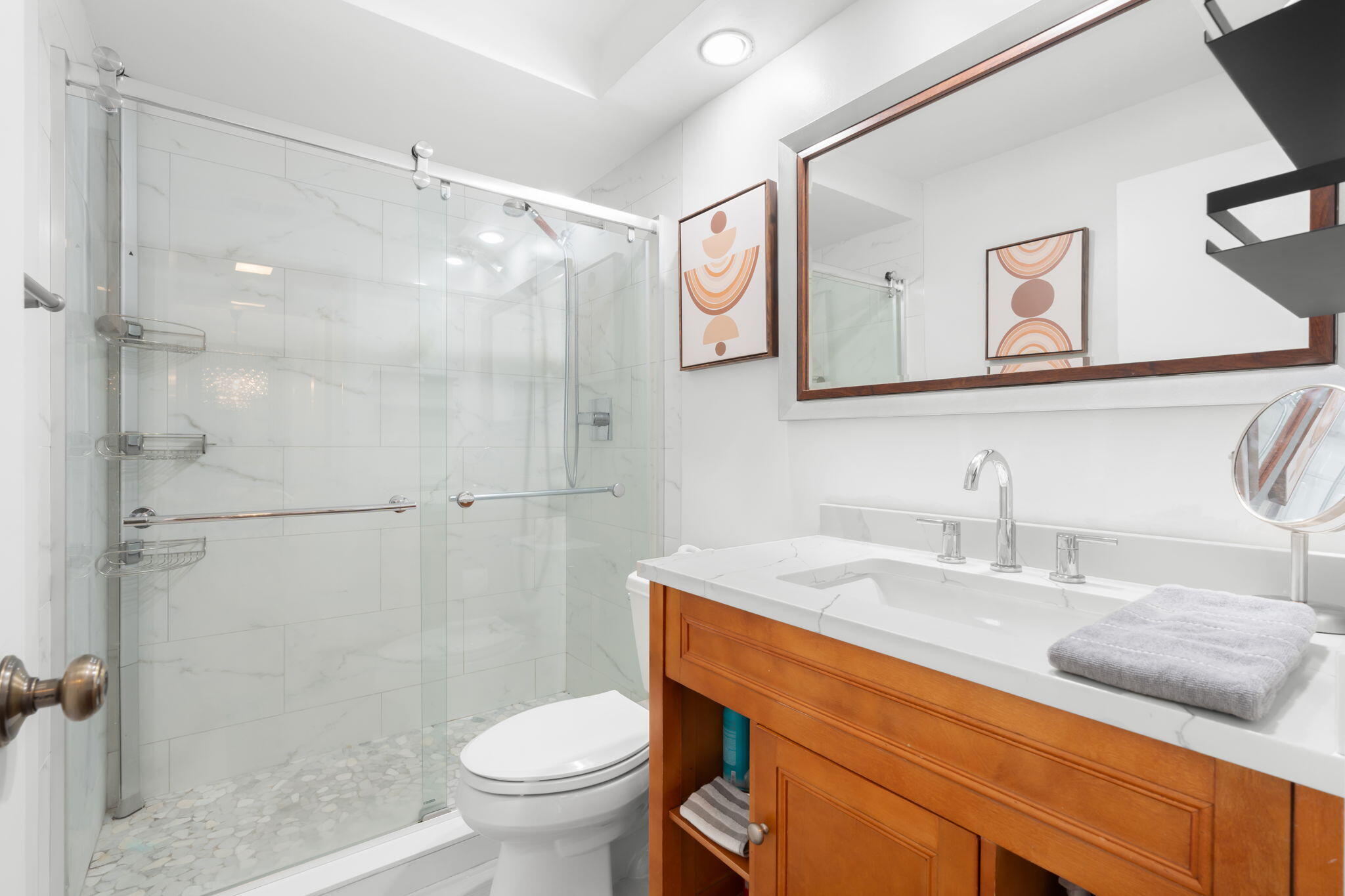 2758 NE 30th #3B, Lighthouse Point FL 33064