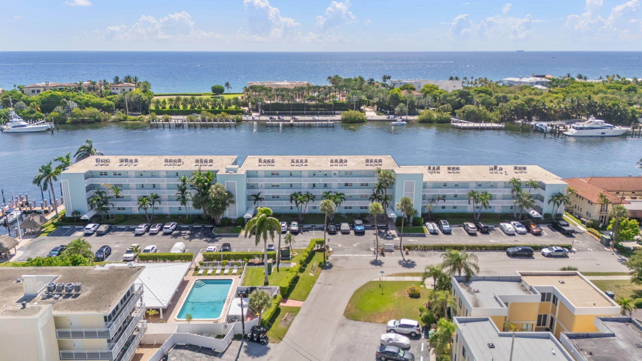 2758 NE 30th #3B, Lighthouse Point FL 33064