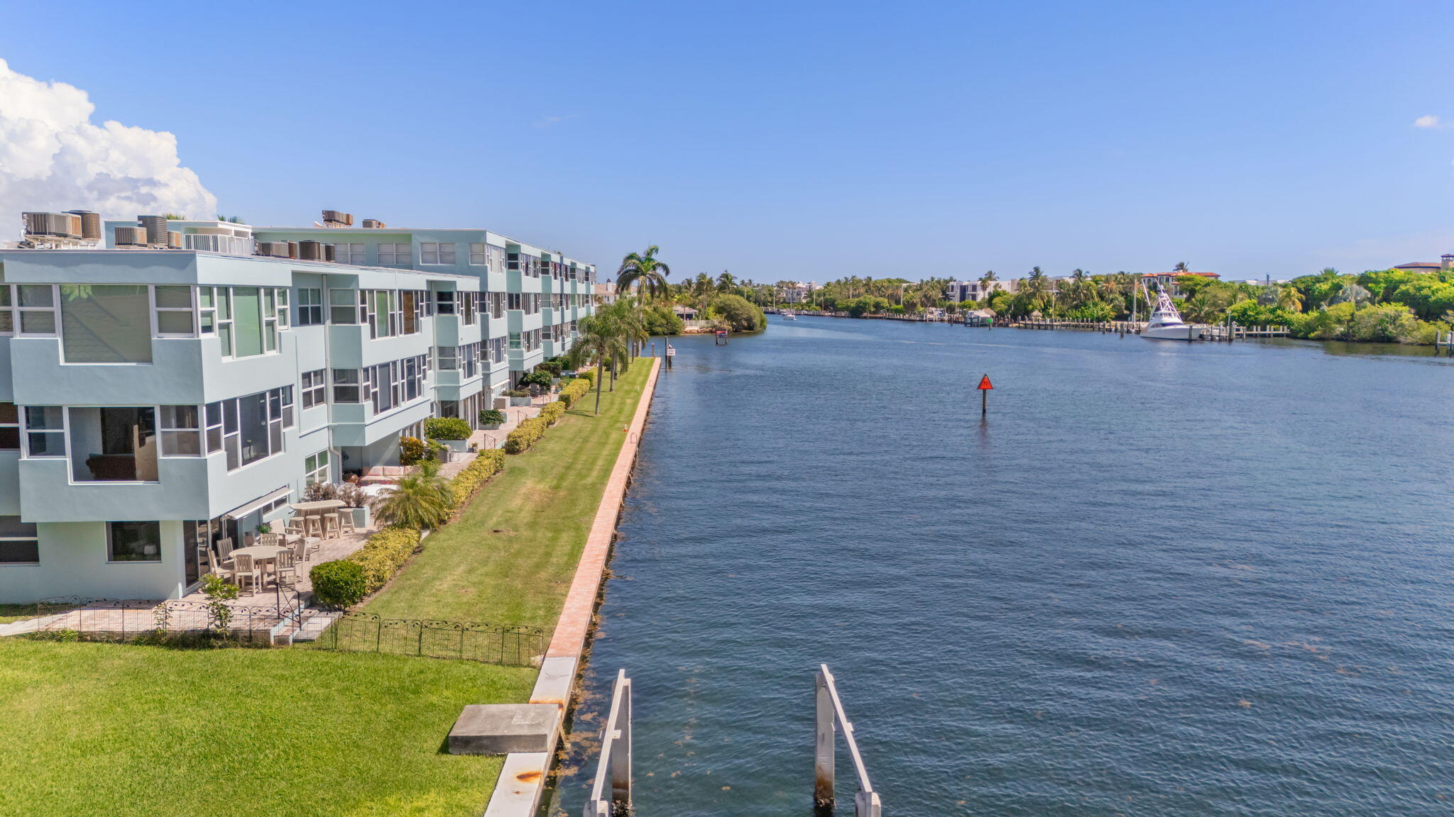 2758 NE 30th #3B, Lighthouse Point FL 33064