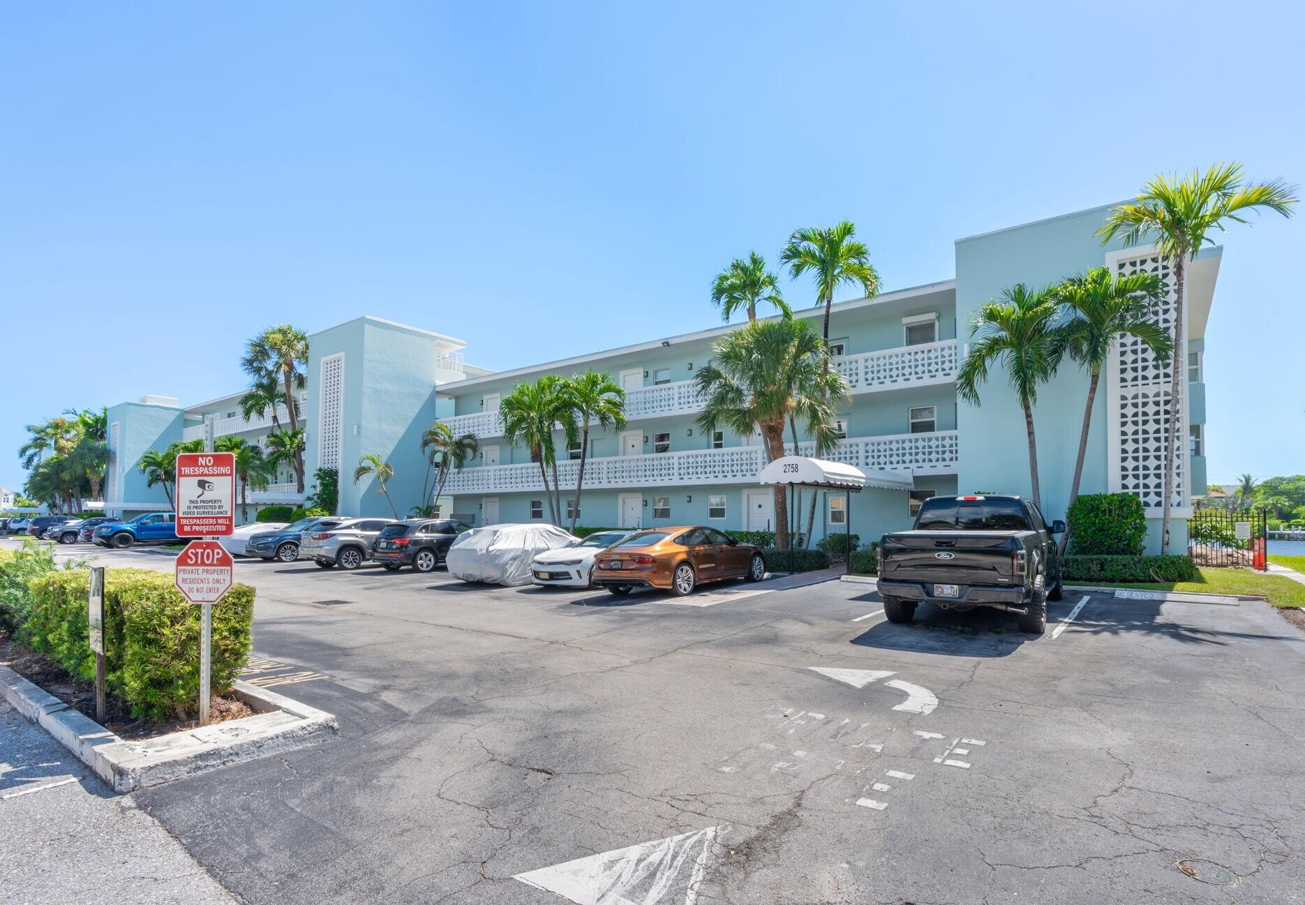 2758 NE 30th #3B, Lighthouse Point FL 33064